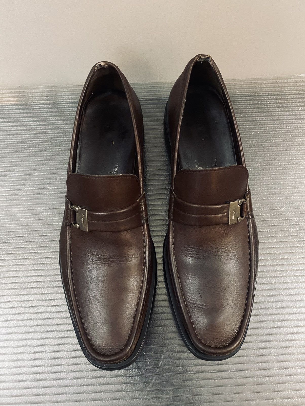 Salvatore Ferragamo Ferragamo 🇮🇹 dk brown leather gancini buckled loafer 9.5 NEW Size US 9.5 / EU 42-43 - 8 Thumbnail