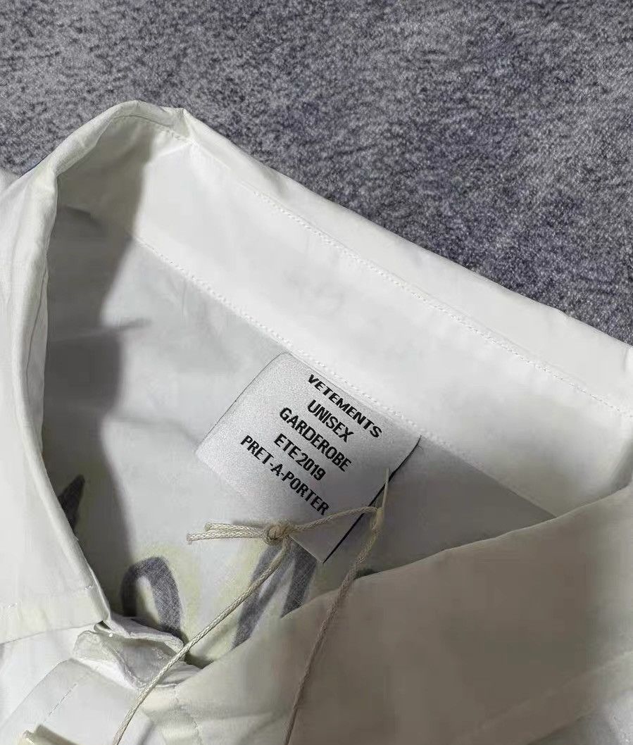 Vetements Vetements 19SS Graffiti Shirt Size US M / EU 48-50 / 2 - 6 Thumbnail