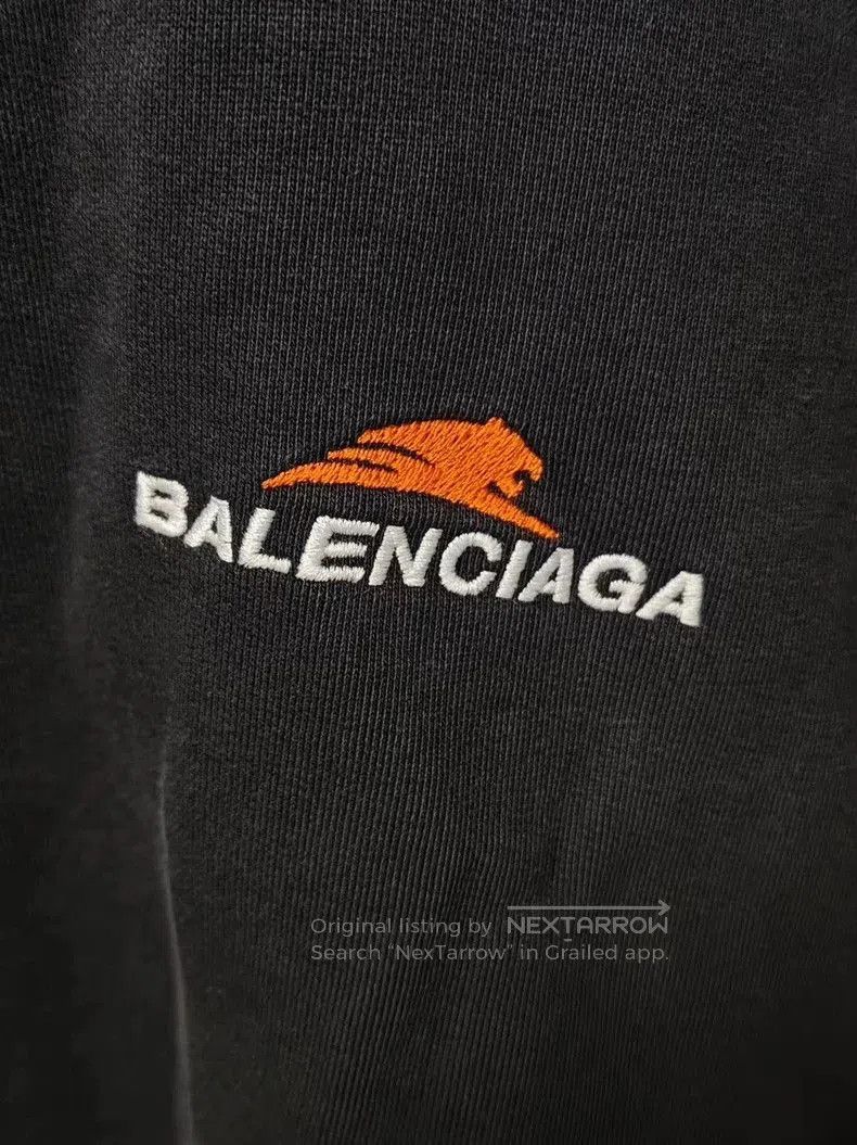 Balenciaga Balenciaga Black Embroidered Logo Sweatshirt. Size US M / EU 48-50 / 2 - 4 Thumbnail