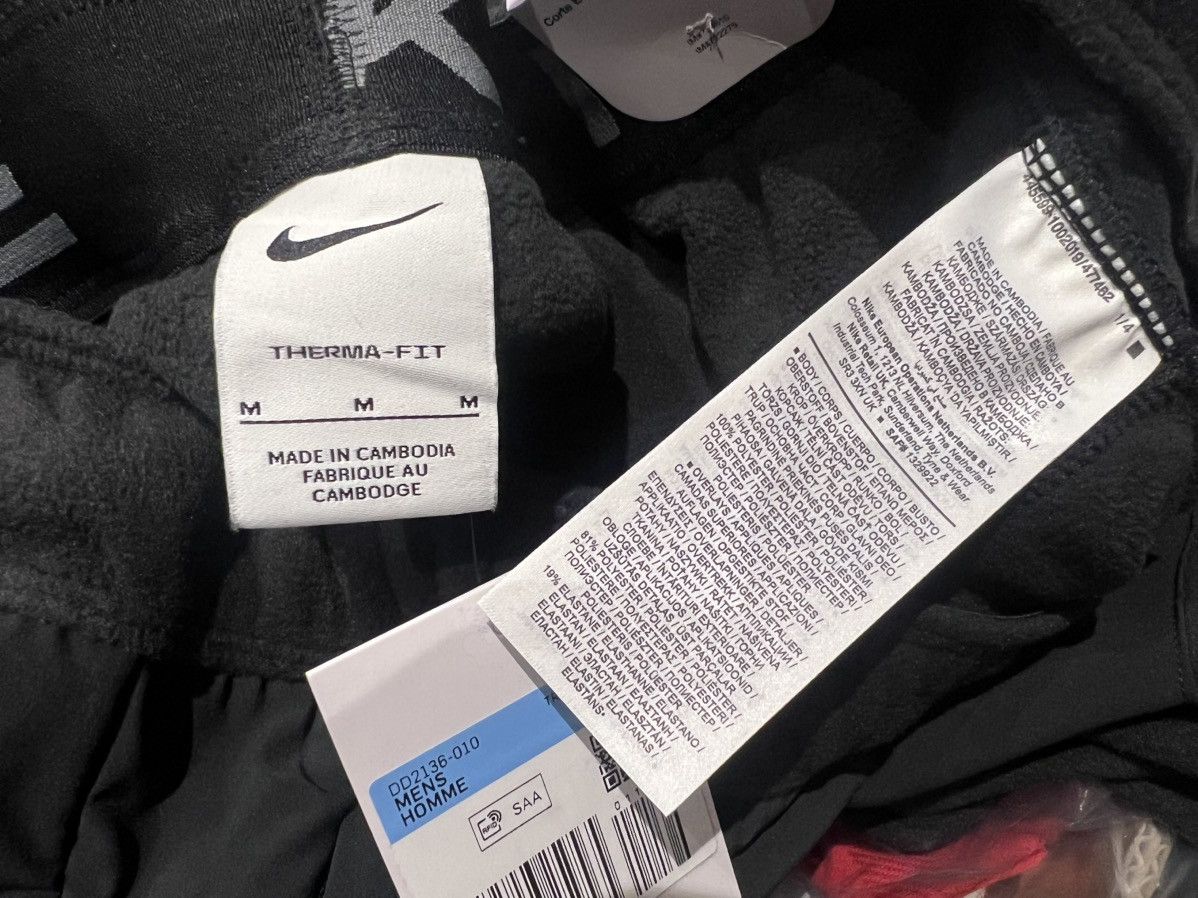 Nike NIKE THERMA-FIT WINTERIZED PANTs DD2136-010 Size US 32 / EU 48 - 3 Thumbnail