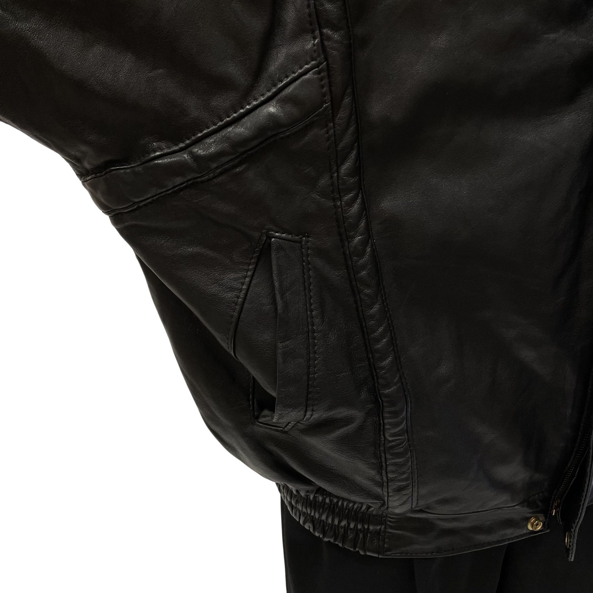 Other 80 90’s Black Leather BOMBER MOTORCYCLE BIKER Jacket 46 L Size US XL / EU 56 / 4 - 8 Thumbnail