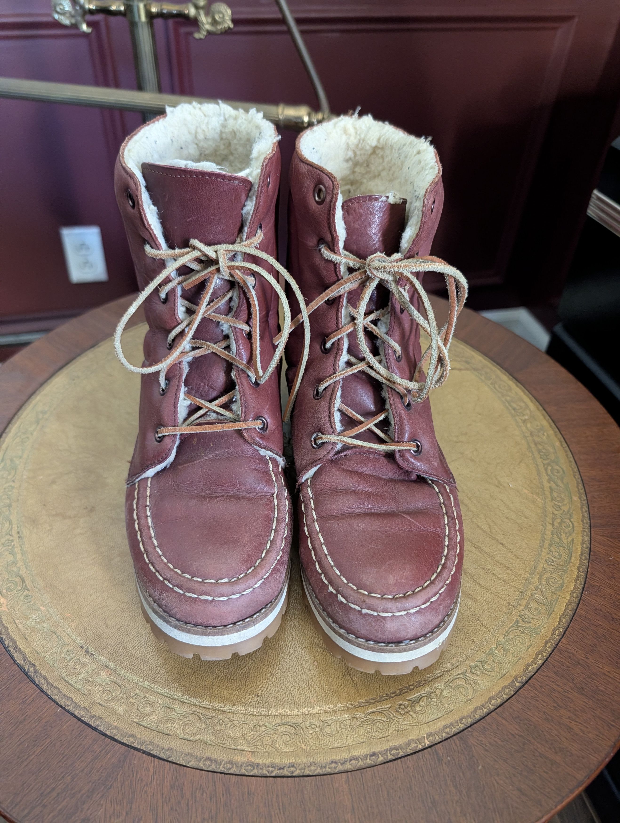 Saddleback Leather VTG burgundy leather shearling lined boots Size US 7 / EU 40 - 4 Thumbnail