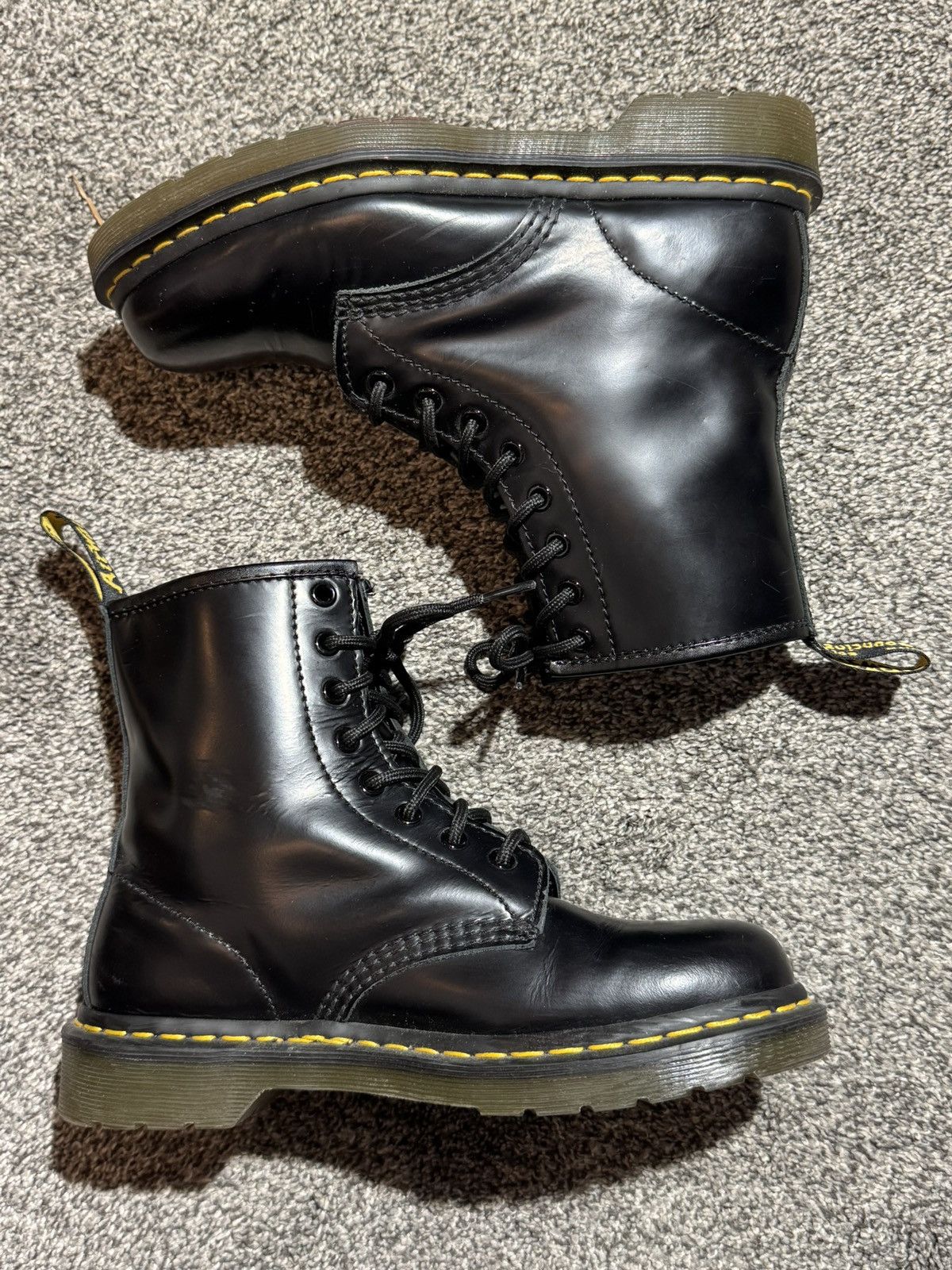 Dr. Martens Dr. Martens 11822 Air Wair Combat Boots Men’s 6 Women’s 7 Size US 7 / IT 37 - 10 Thumbnail