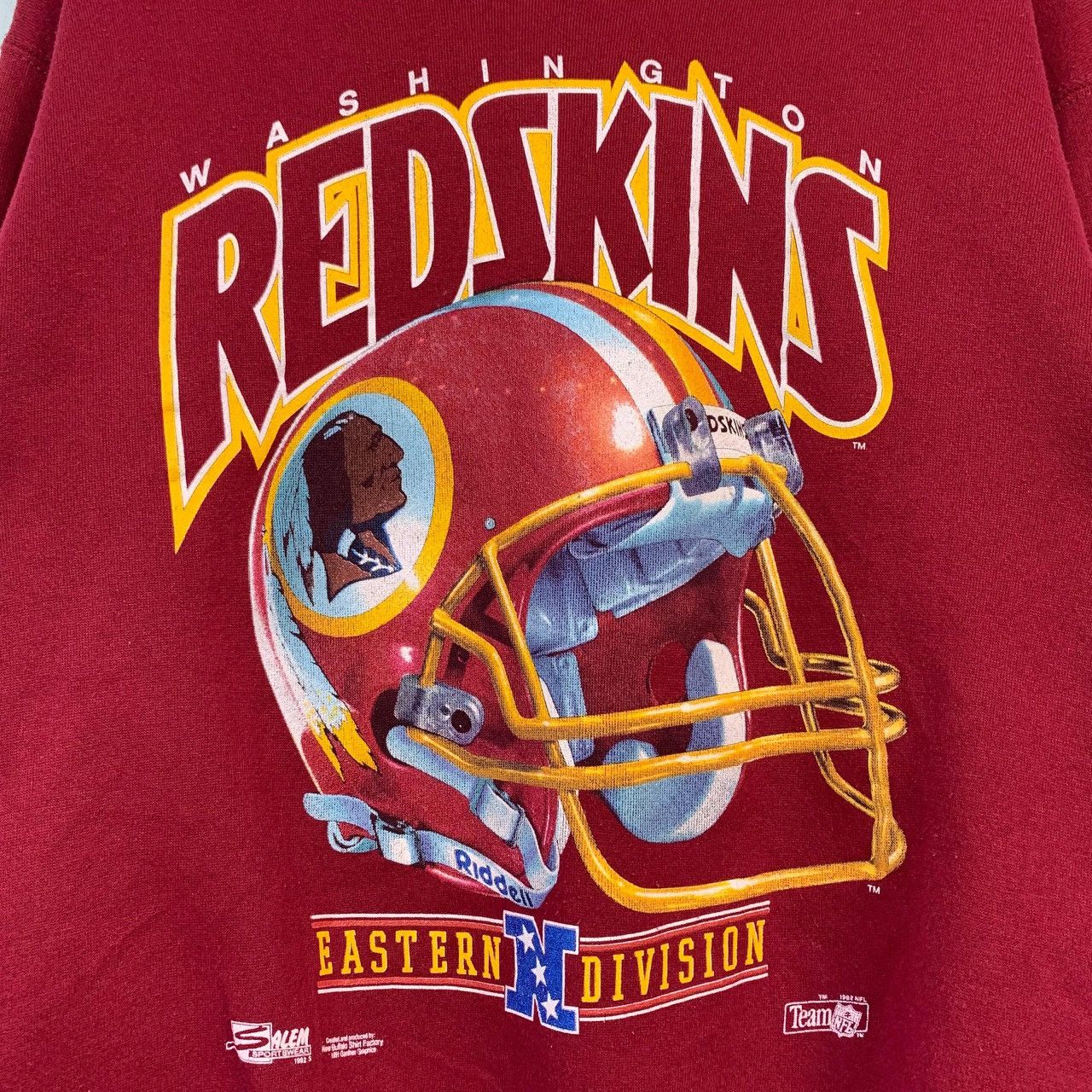 Salem Sportswear VINTAGE NFL WASHINGTON REDSKINS Crewneck Sweatshirt Helmet Size US L / EU 52-54 / 3 - 3 Thumbnail