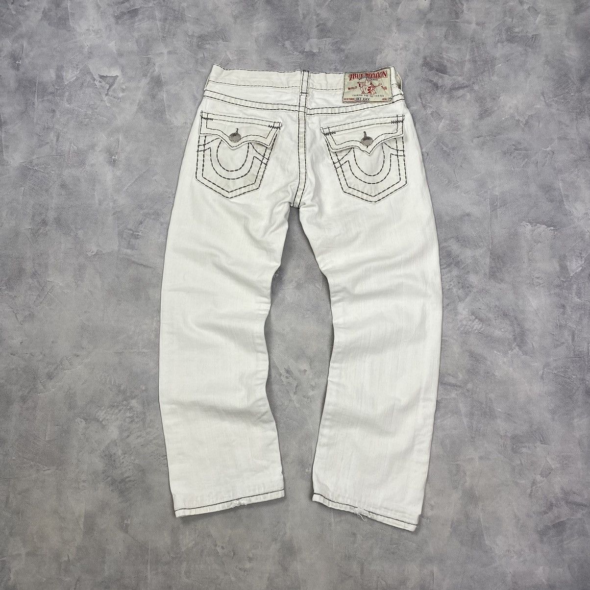 true religion ホワイトフレアデニム　chief keef true religion ホワイトフレアデニム chief keef - メルカリ