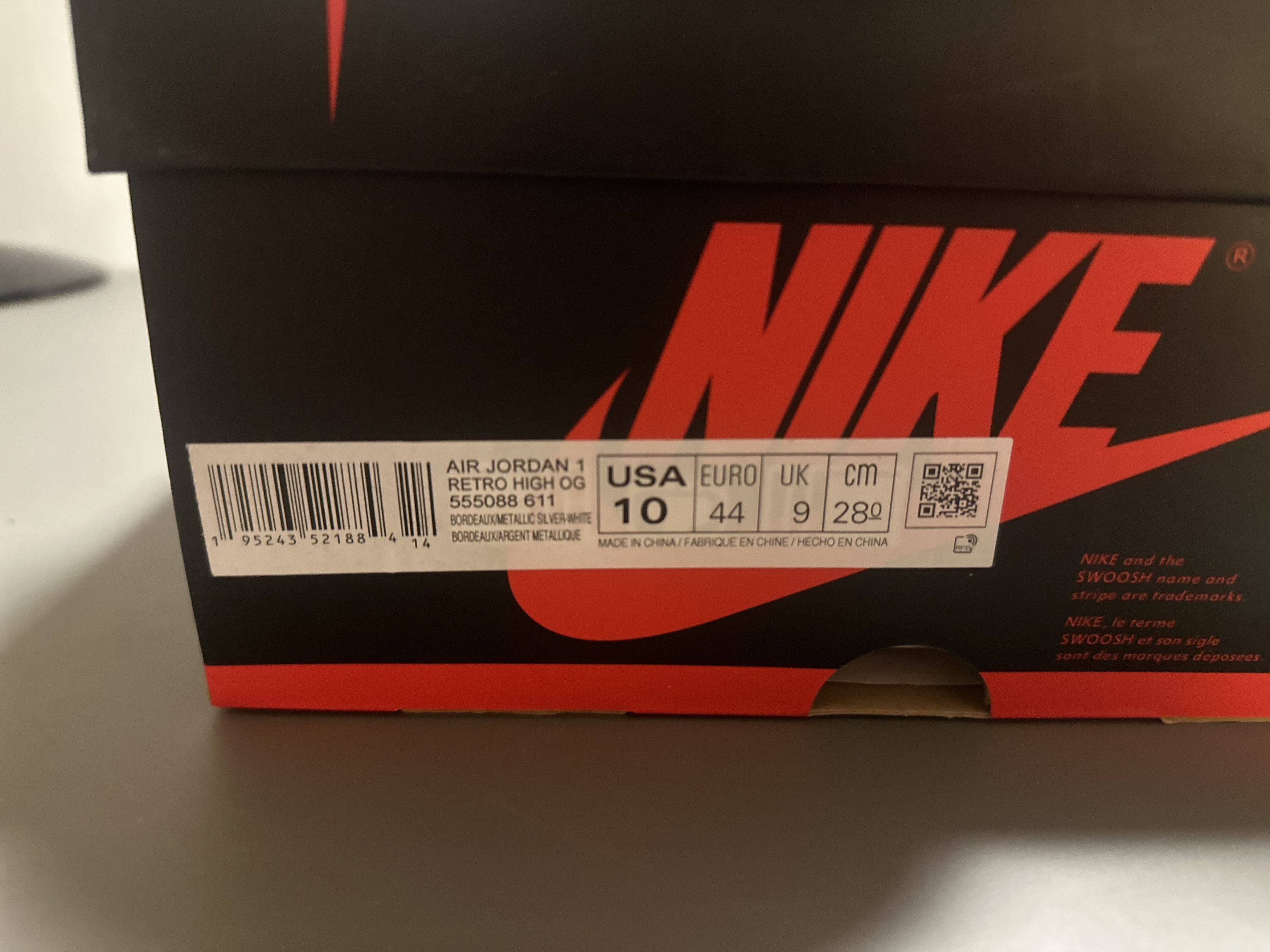 Jordan Brand Jordan 1 High Bourdeaux Size US 10 / EU 43 - 8 Thumbnail
