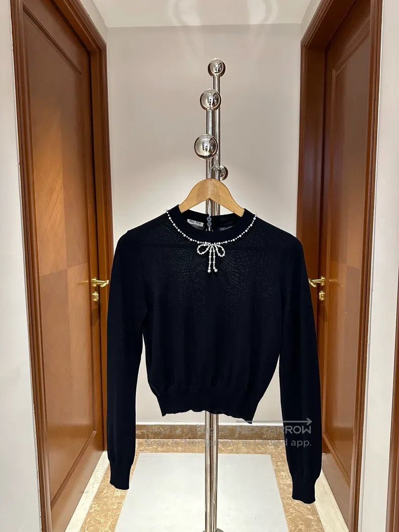 Miu Miu Miu Miu 40 knitwear Size M / US 6-8 / IT 42-44 - 1 Thumbnail