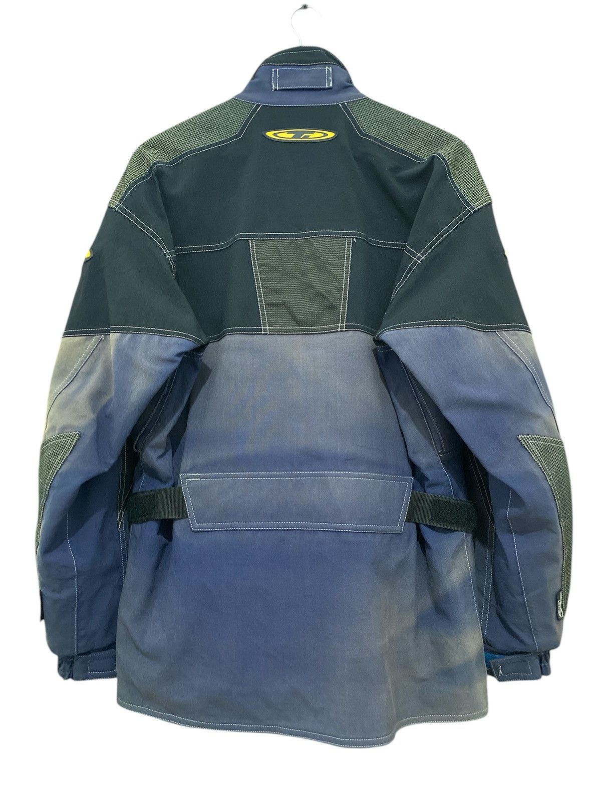 Goretex × Japanese Brand × Sports Specialties 🔥Taichi Rs Goretex Schoeller Riding Jacket Sun faded Size US L / EU 52-54 / 3 - 2 Thumbnail