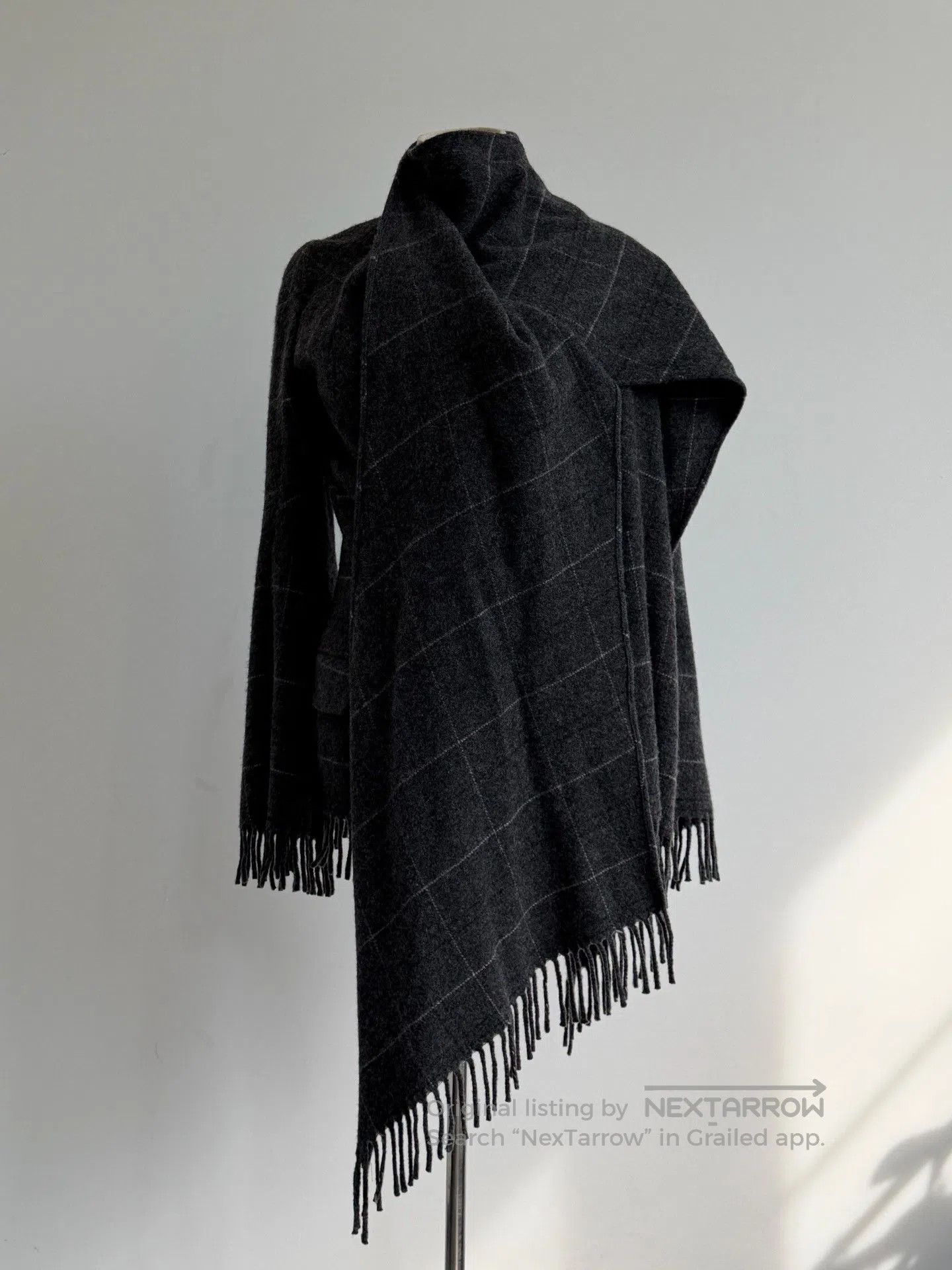 Alexander McQueen Alexander McQueen 1999 AW Overlook Wool Coat. Size US XXS / EU 40 - 3 Thumbnail