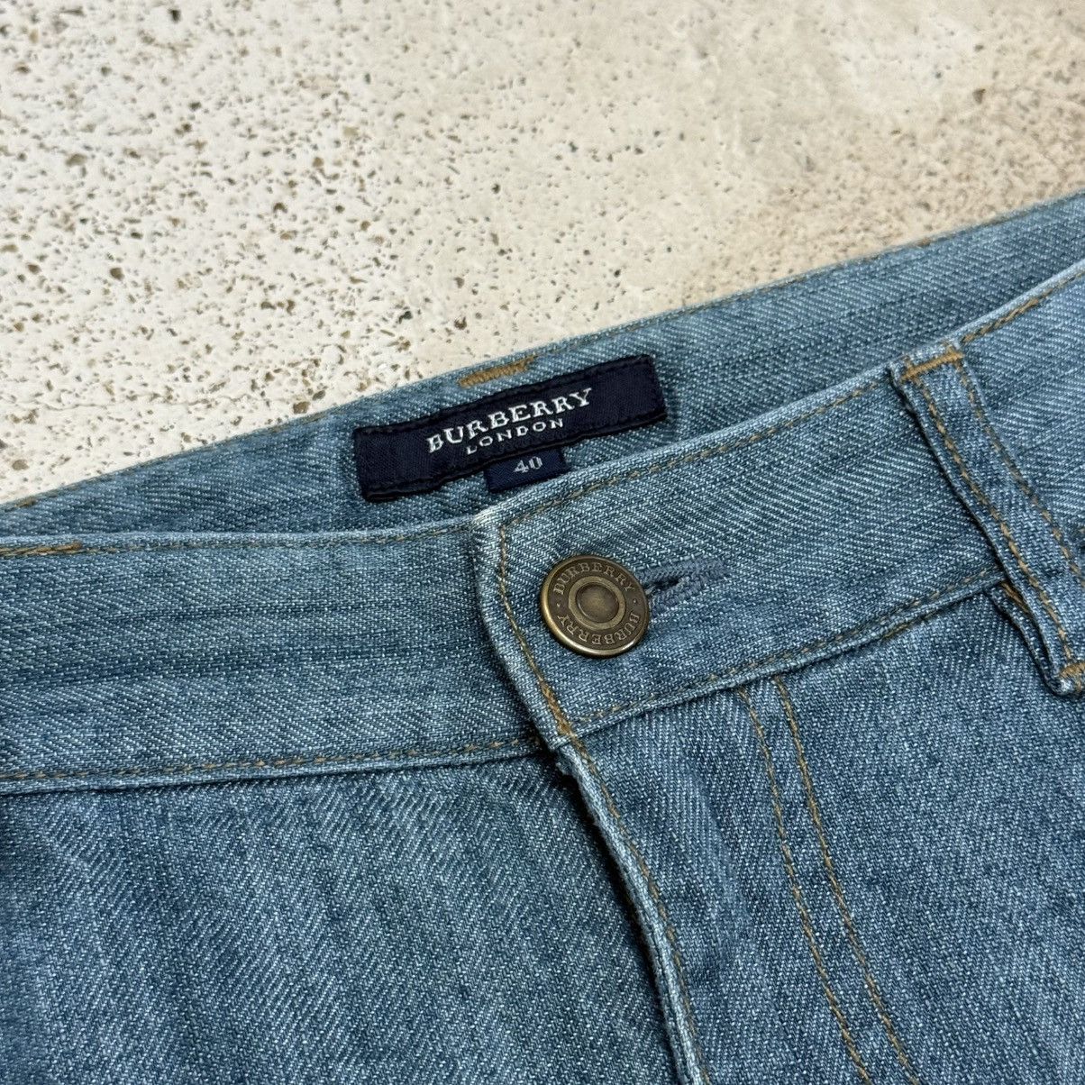 Burberry Flare Burberry Nova Check Line Whisker Denim Pants Size 27" / US 4 / IT 40 - 8 Thumbnail
