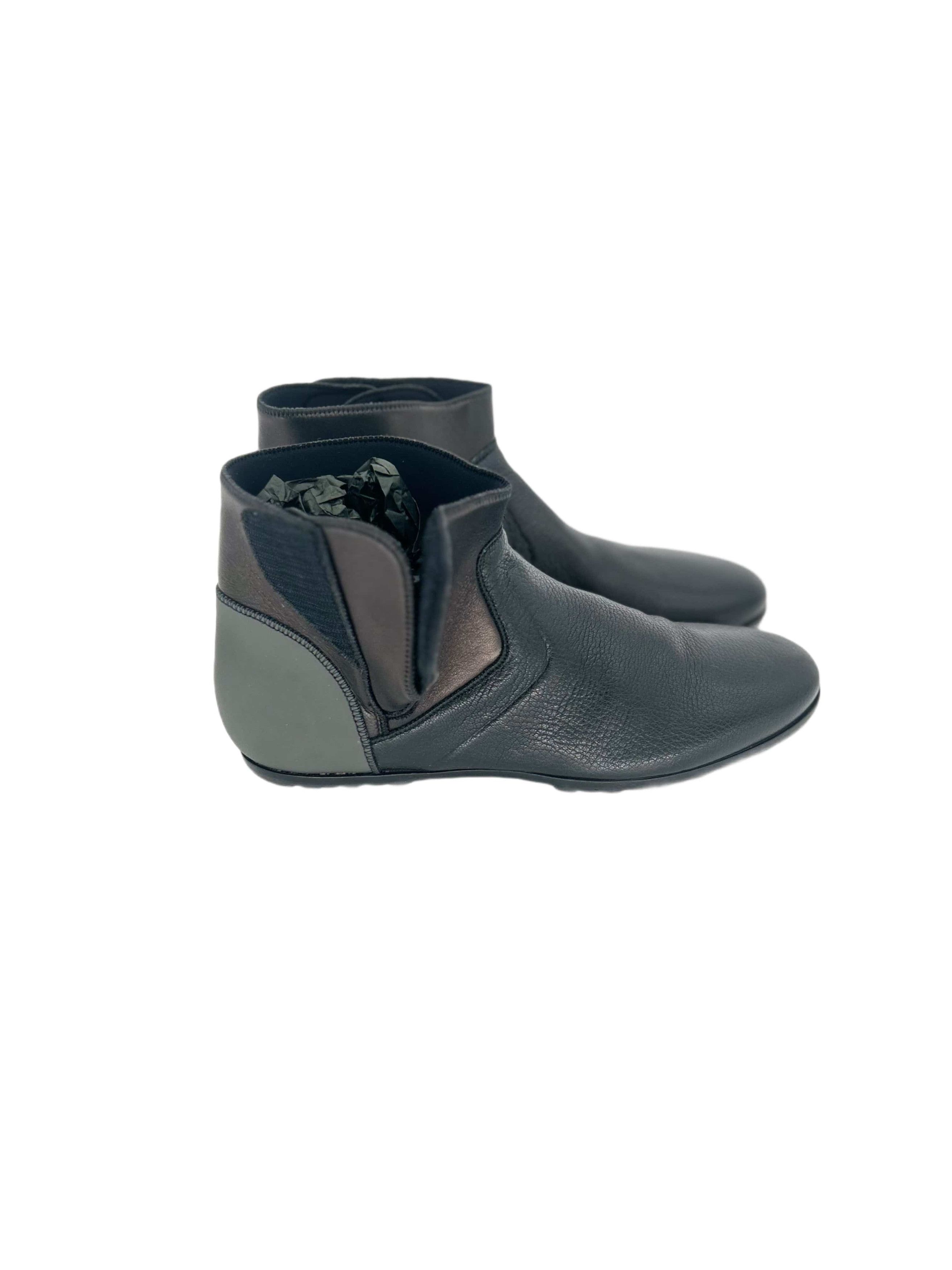 Lanvin Lanvin Black Chelsea Boot With Velcro Closure Size US 8 / EU 41 - 2 Thumbnail