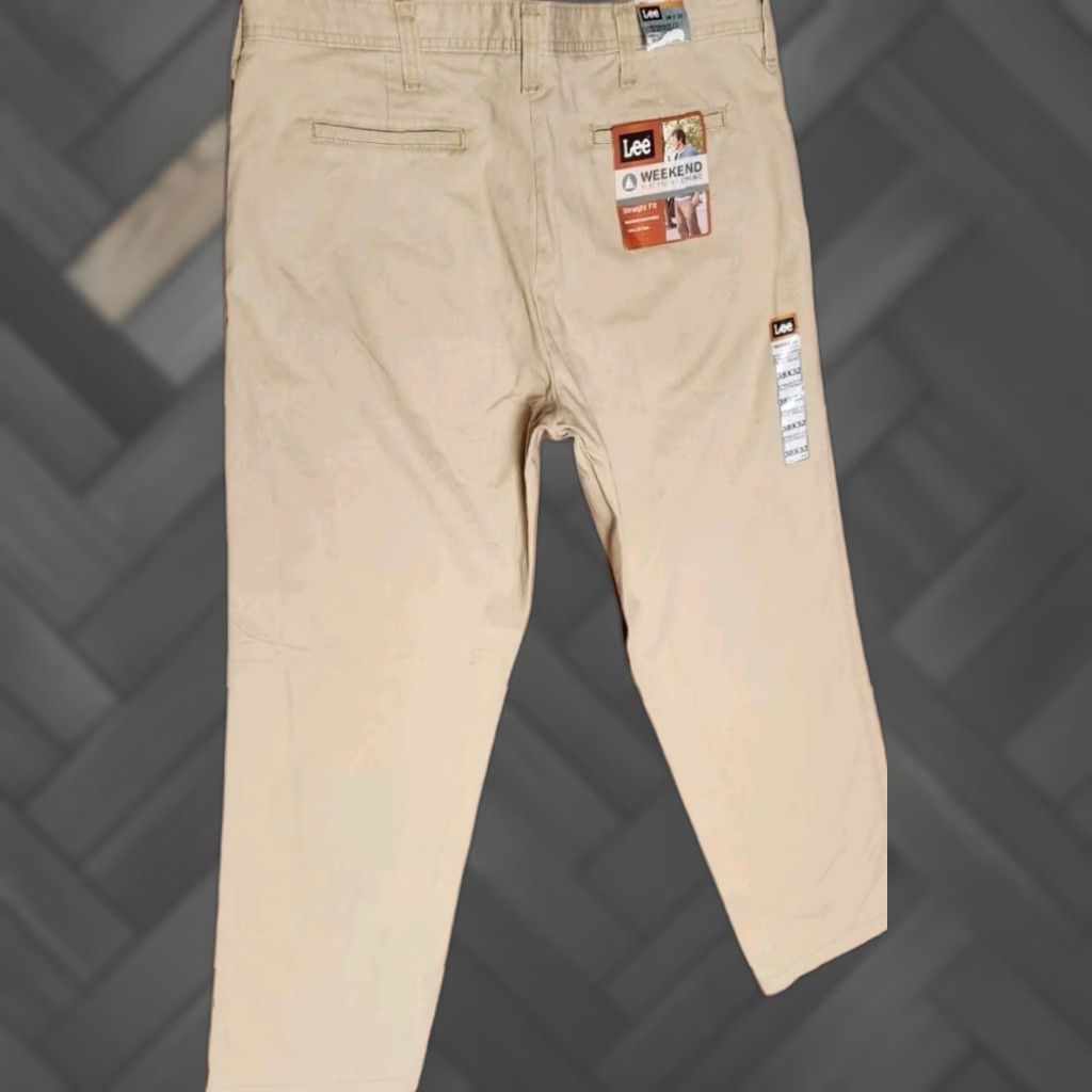 Lee LEE Weekend Chino Pants Straight Men 38x32 Vintage NWT Beige Cotton Flat Front Regular Rise Adjustable? (remove?) Size US 38 / EU 54 - 1 Thumbnail