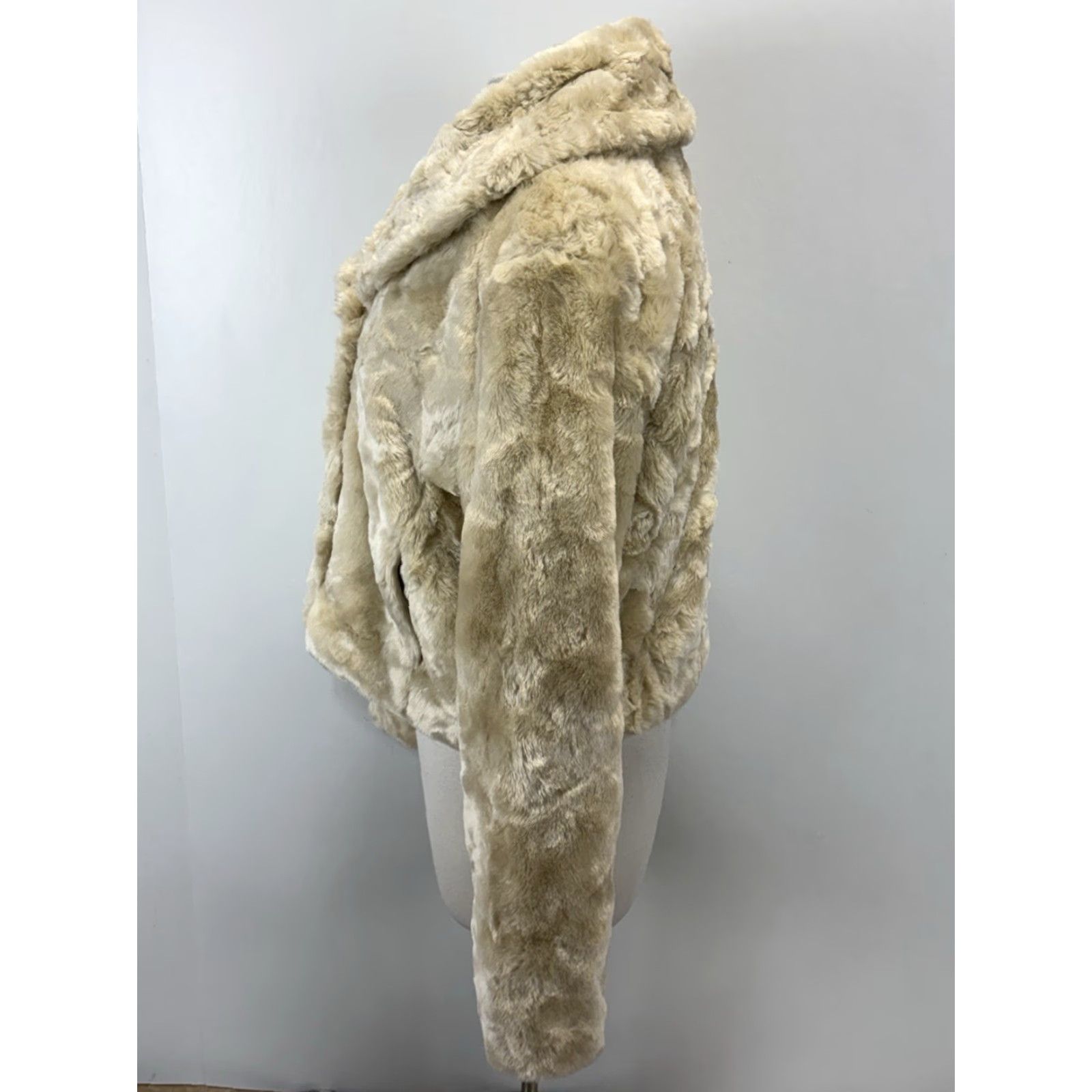 Vintage VINTAGE Black Rivet Jacket Women XL Beige Faux Fur Lined Rhinestone Buttons 60s Look Size XL / US 12-14 / IT 48-50 - 2 Thumbnail