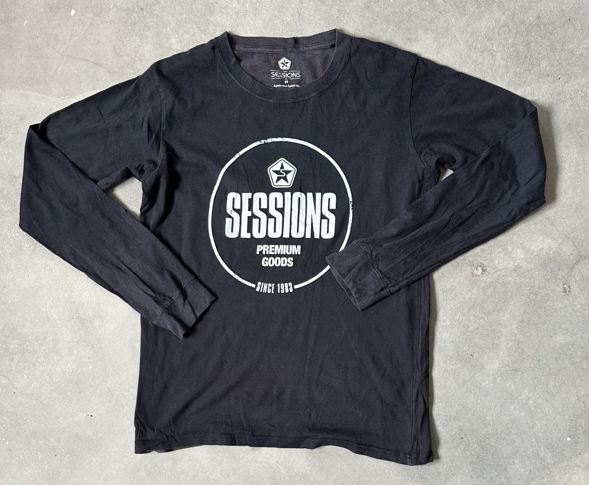 VINTAGE SESSIONS SKATEBOARD TEE
