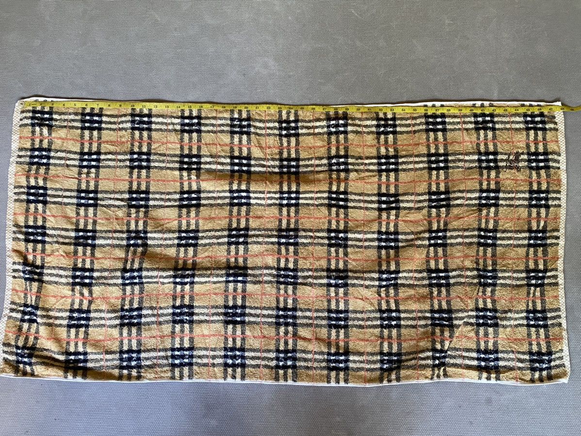 Burberry × Designer × Vintage Burberry nova check towel Size ONE SIZE - 6 Thumbnail