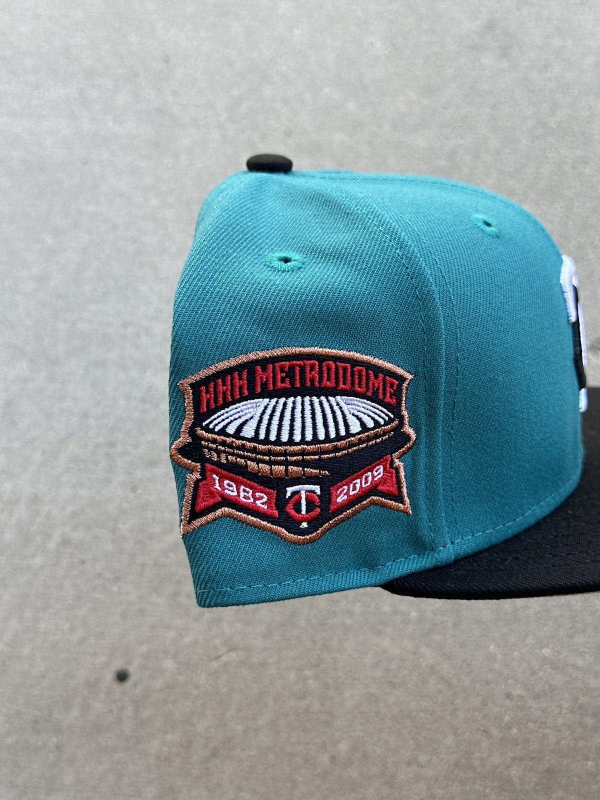Hat Club × MLB × New Era Minnesota Twins OG Copperhead Top 30 Fitted Hat 7 1/4 Size ONE SIZE - 2 Thumbnail
