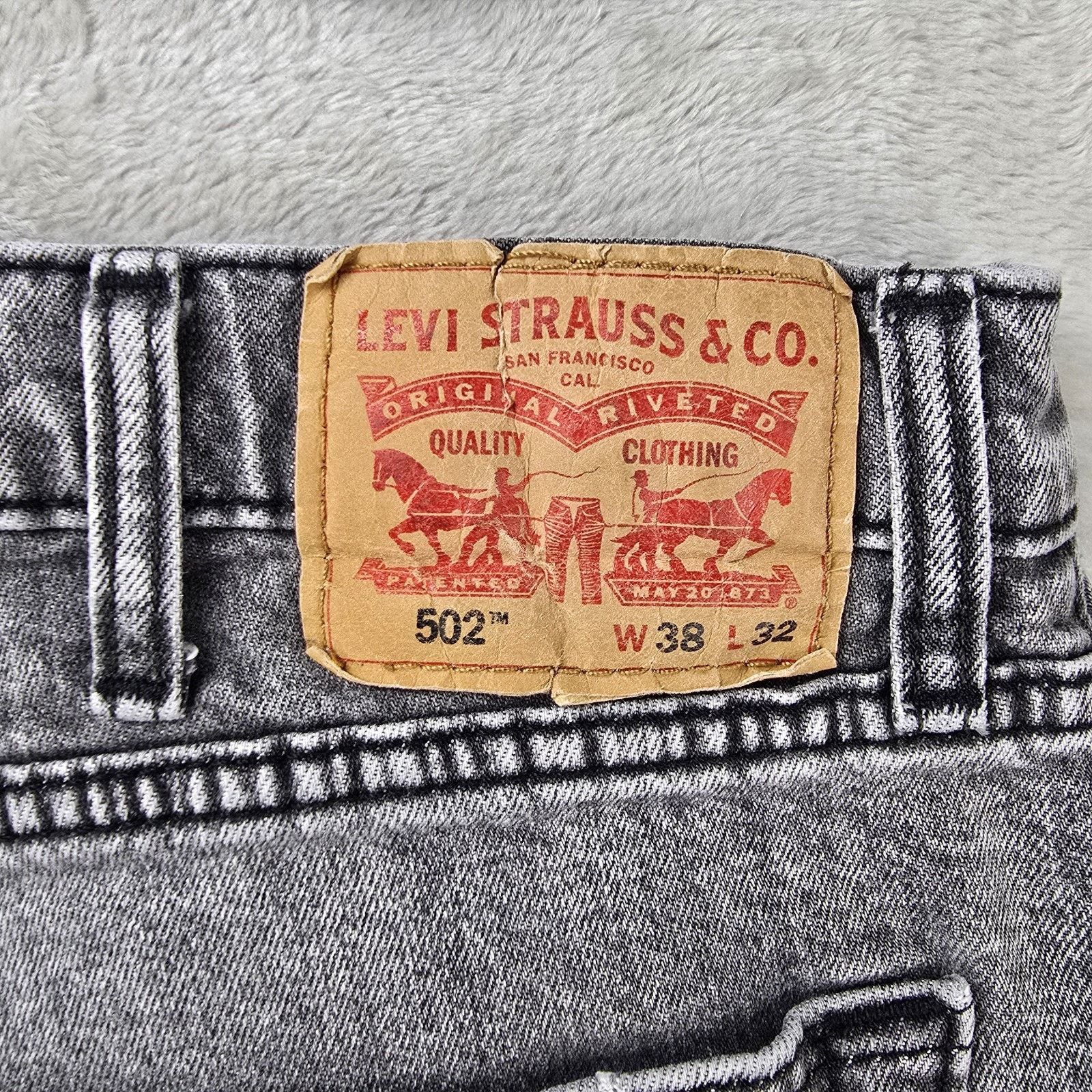 Levi's Levis 502 Jeans Mens 38x30 Black Faded Denim Tapered Fit Size US 38 / EU 54 - 8 Thumbnail