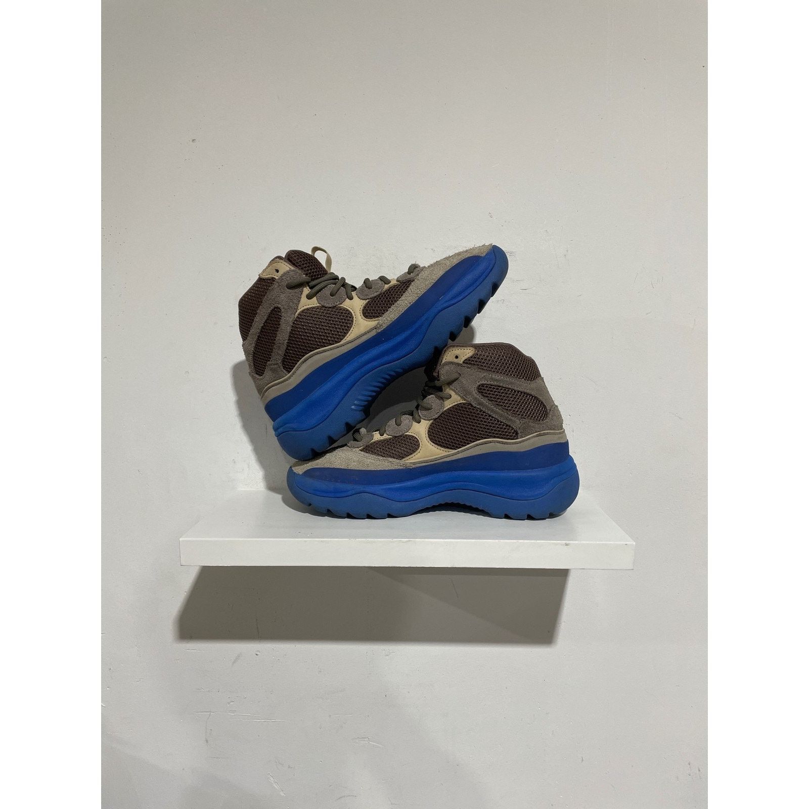 Adidas ADIDAS YEEZY DESERT BOOT TAUPE BLUE SIZE 9 PREOWNED Size US 9 / EU 42 - 2 Thumbnail