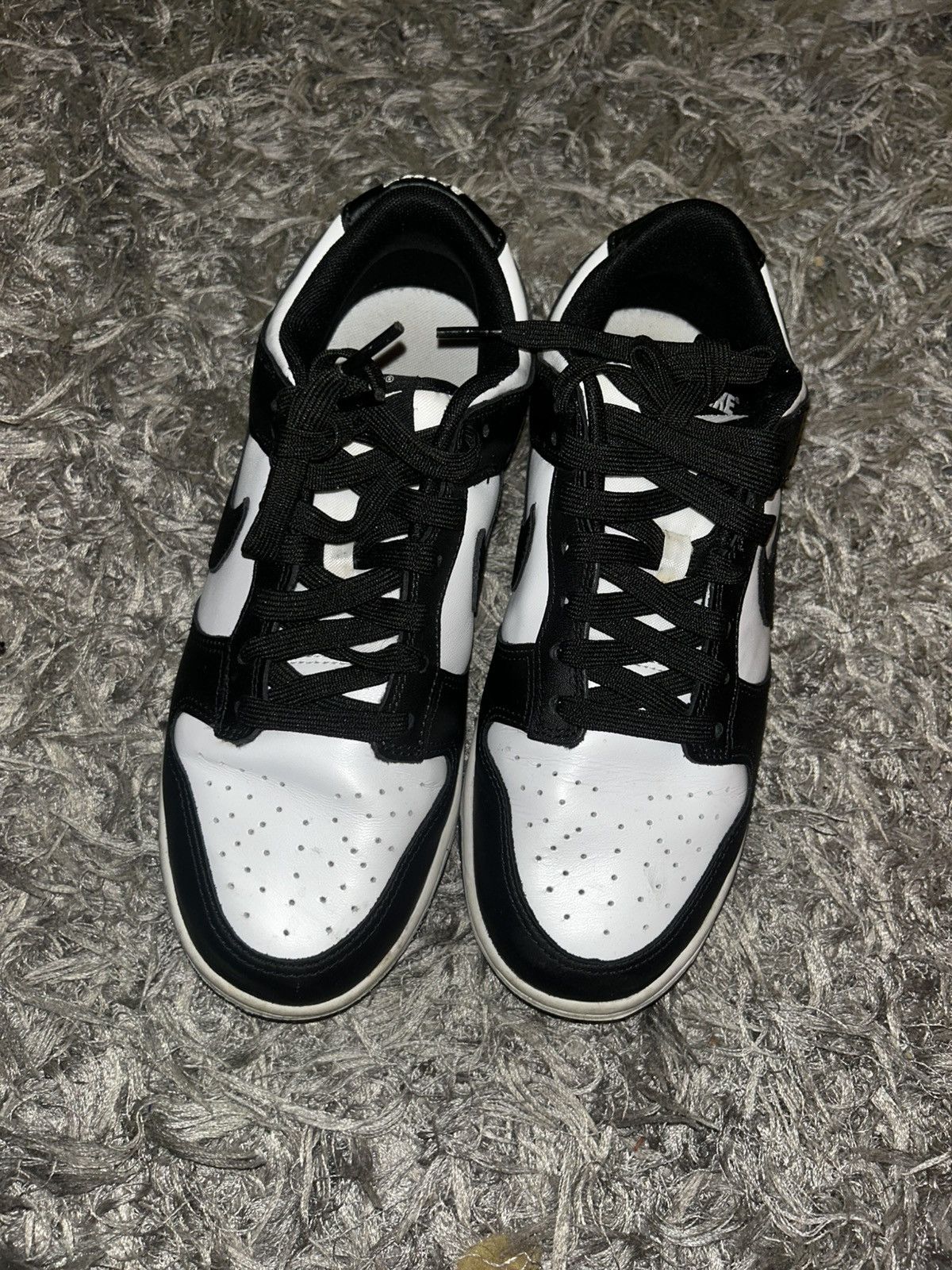 Nike Mens Size 8 Panda Dunks Size US 8 / EU 41 - 4 Thumbnail