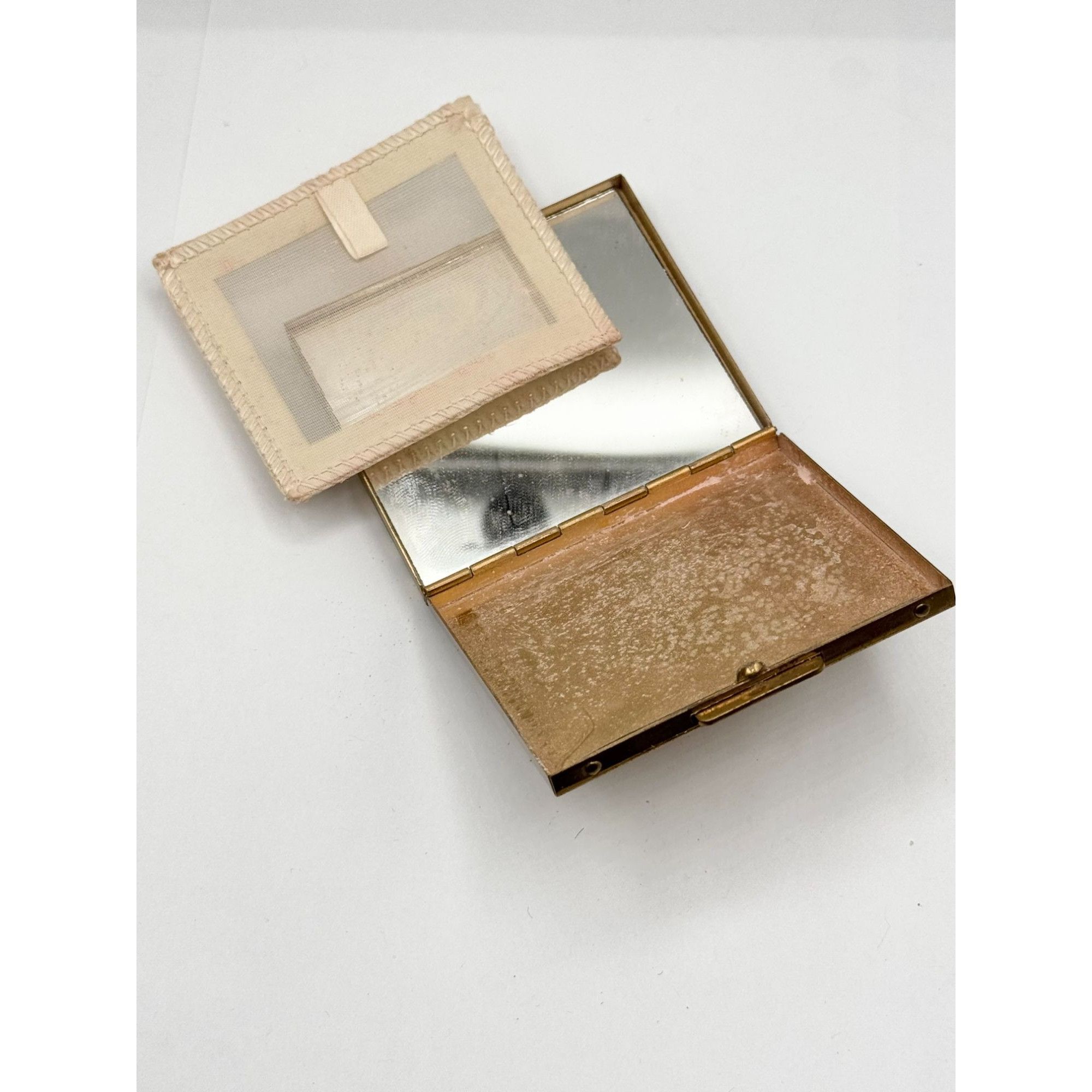 Vintage Vintage Lucite gold confetti glitter mirror compact Size ONE SIZE - 3 Thumbnail