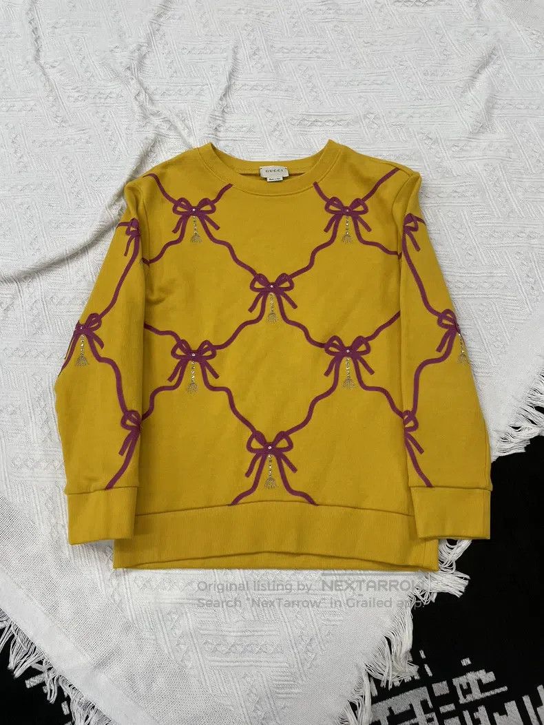 Gucci Gucci Size10 Yellow bow and diamond sweatshirt Size M / US 6-8 / IT 42-44 - 1 Thumbnail