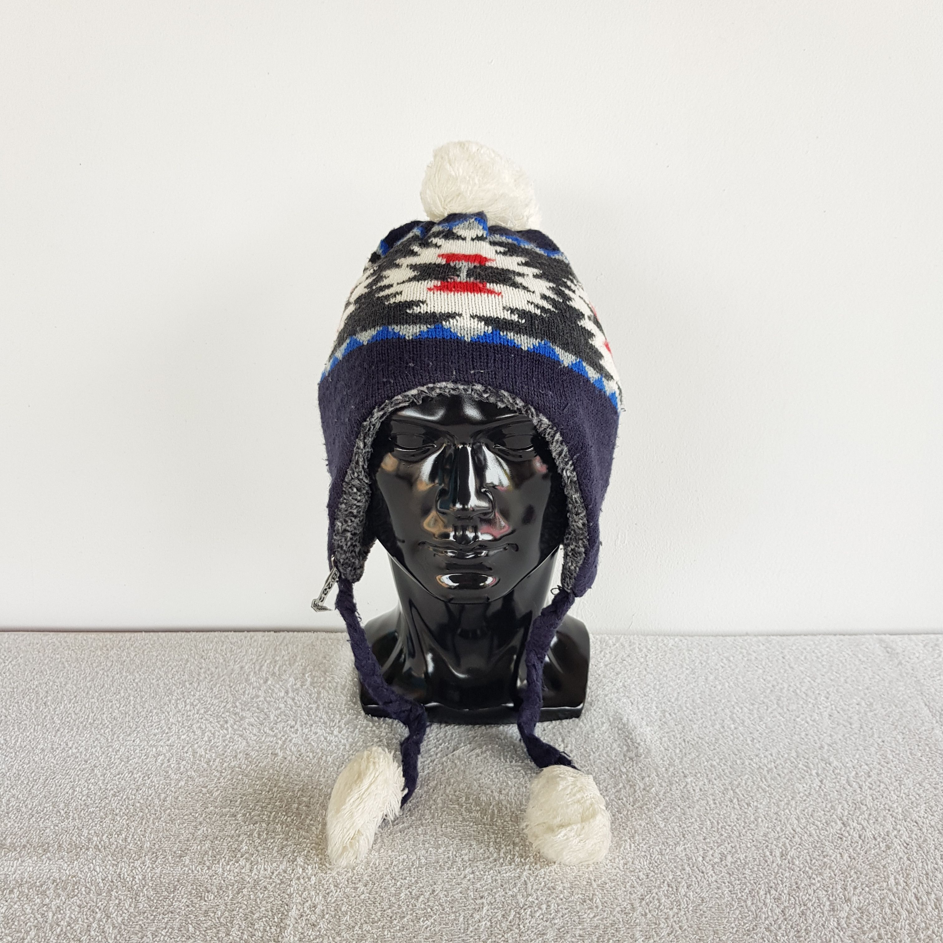 Vintage Vintage Navajo Beanie Y2K Aztec Earflap Snow Caps Hats Size ONE SIZE - 2 Thumbnail
