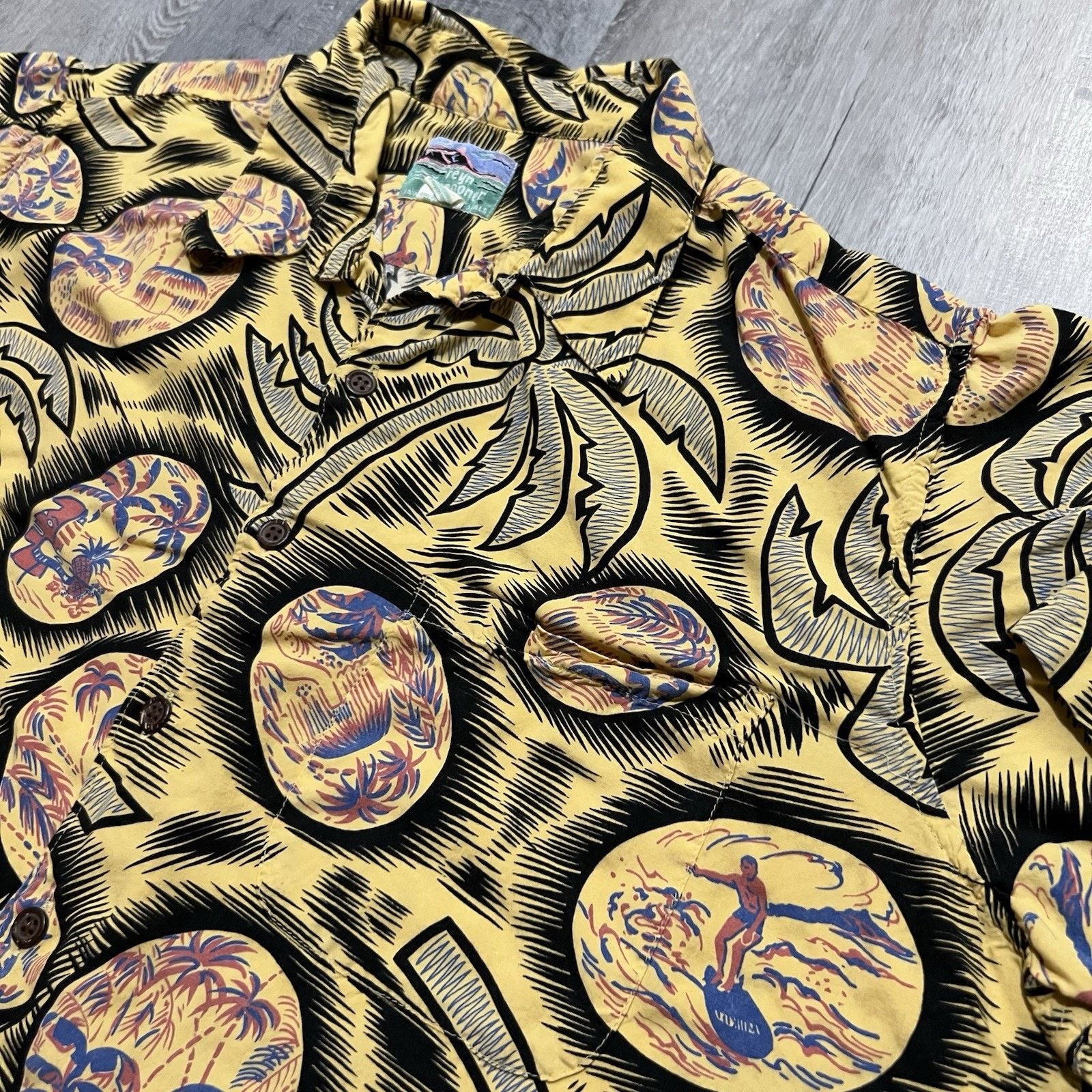 Reyn Spooner VTG Reyn Spooner Hawaiian Shirt Palms Beach Rayon Button XL Size US XL / EU 56 / 4 - 3 Thumbnail