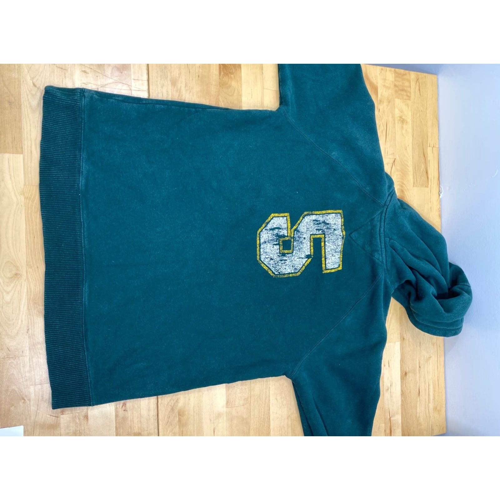 Tommy Hilfiger VINTAGE Tommy Hilfiger Green Hoodie Logo Football XL Mens Pullover Hooded Size US XL / EU 56 / 4 - 5 Thumbnail