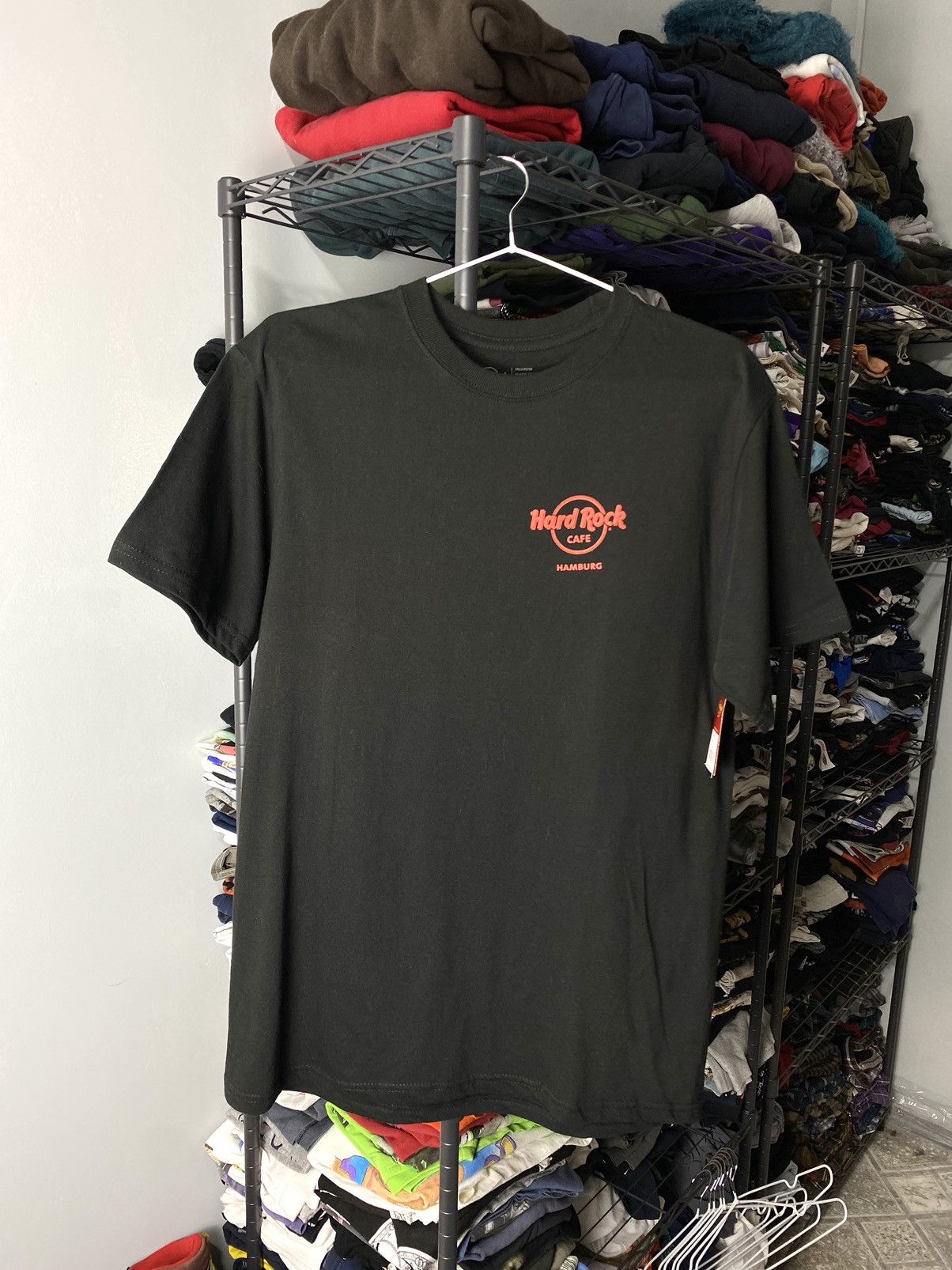 Hard Rock Cafe Y2K Vintage Hard Rock Cafe Humburg T Shirt 00’s Vtg Size US M / EU 48-50 / 2 - 2 Thumbnail