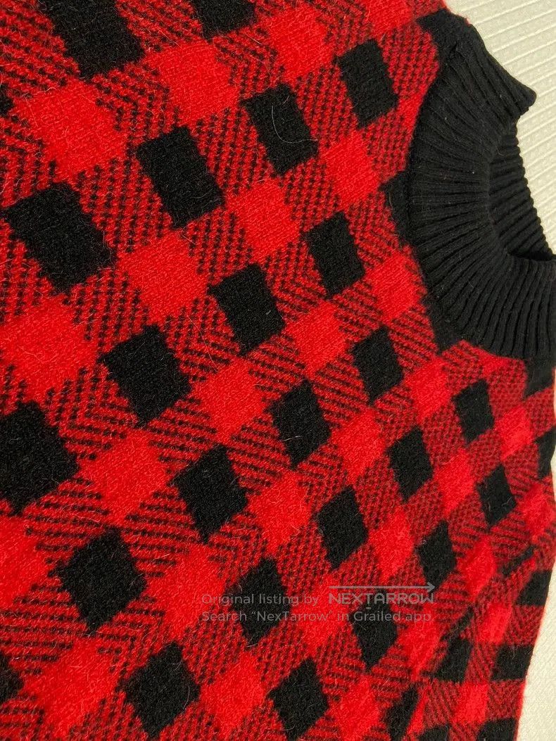 Saint Laurent Paris Saint Laurent Paris Red Black Check Sweater. Size US XL / EU 56 / 4 - 3 Thumbnail