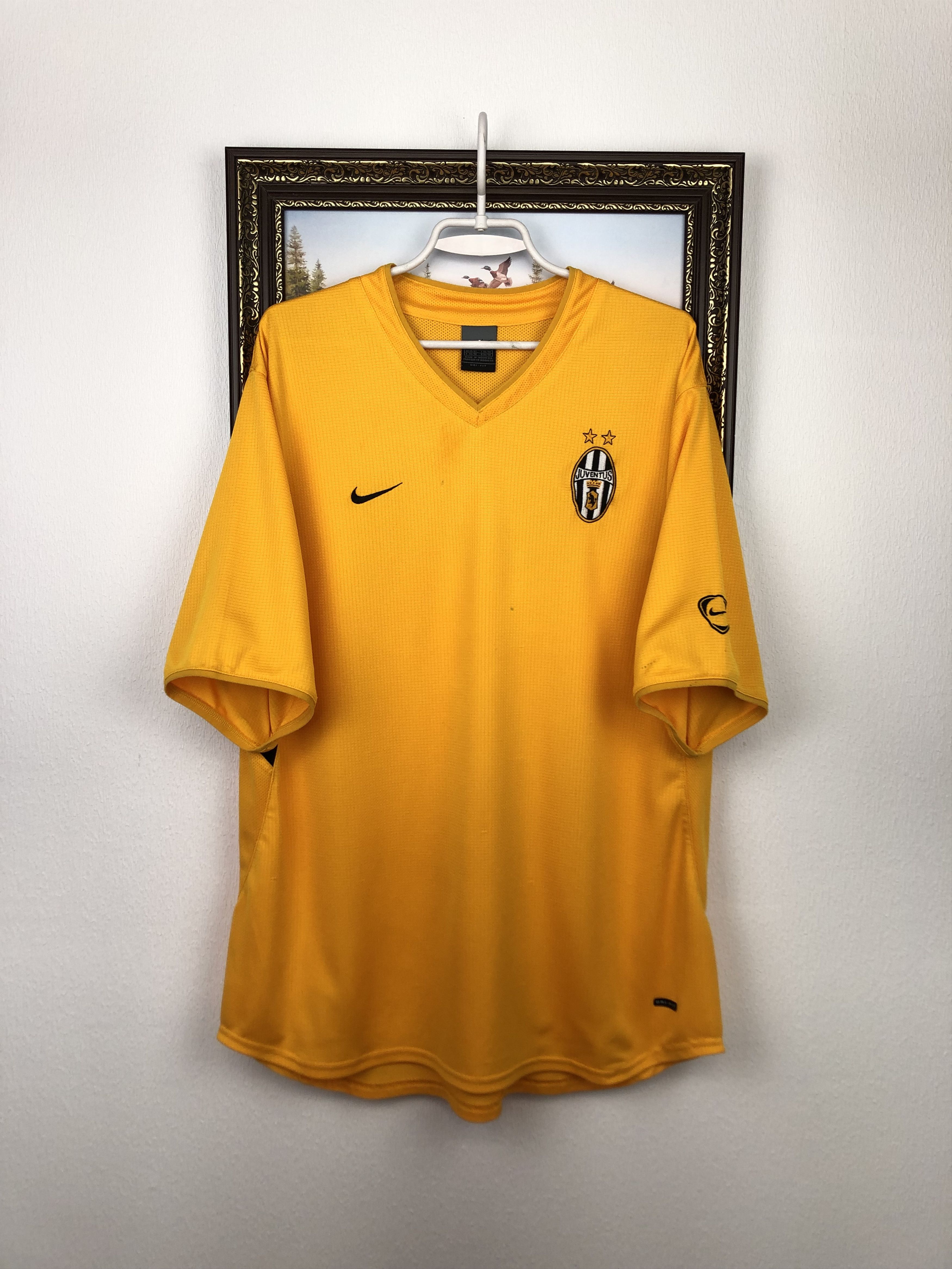 Nike Vintage Nike Juventus Football Shirt Train Soccer Jersey Size US XL / EU 56 / 4 - 1 Thumbnail