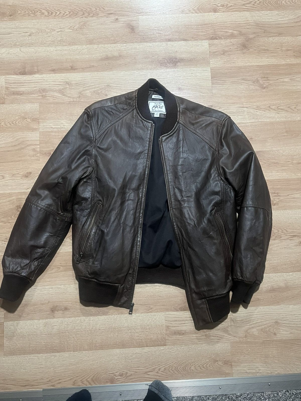 Jos. A. Bank Jos A Bank Leather bomber jacket Size US S / EU 44-46 / 1 - 1 Thumbnail
