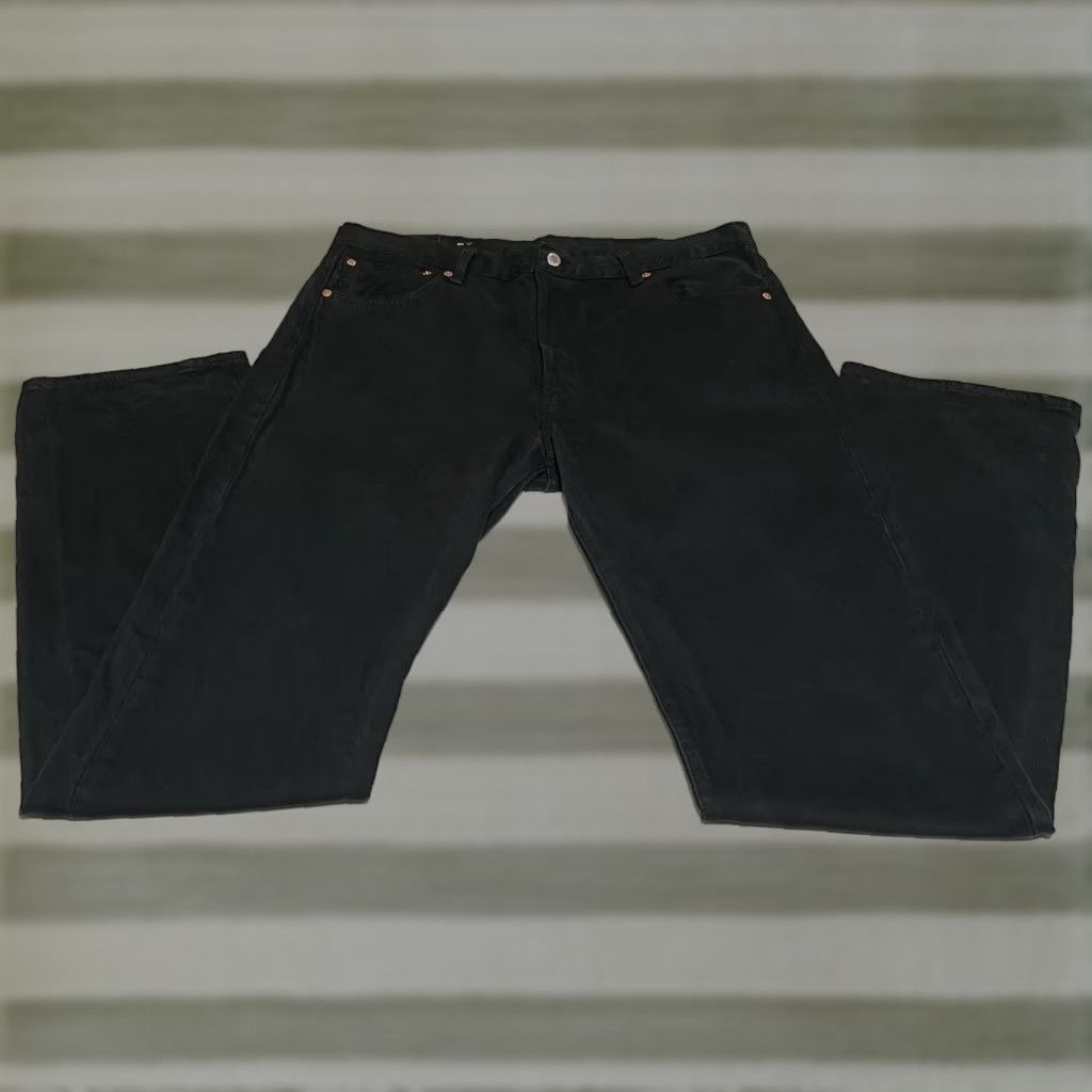 Levi's Levi's 501 Jeans Mens 36x36 Black Regular Button Fly Denim Big E City Classic Modern Vintage 5-Pocket Size US 36 / EU 52 - 1 Thumbnail