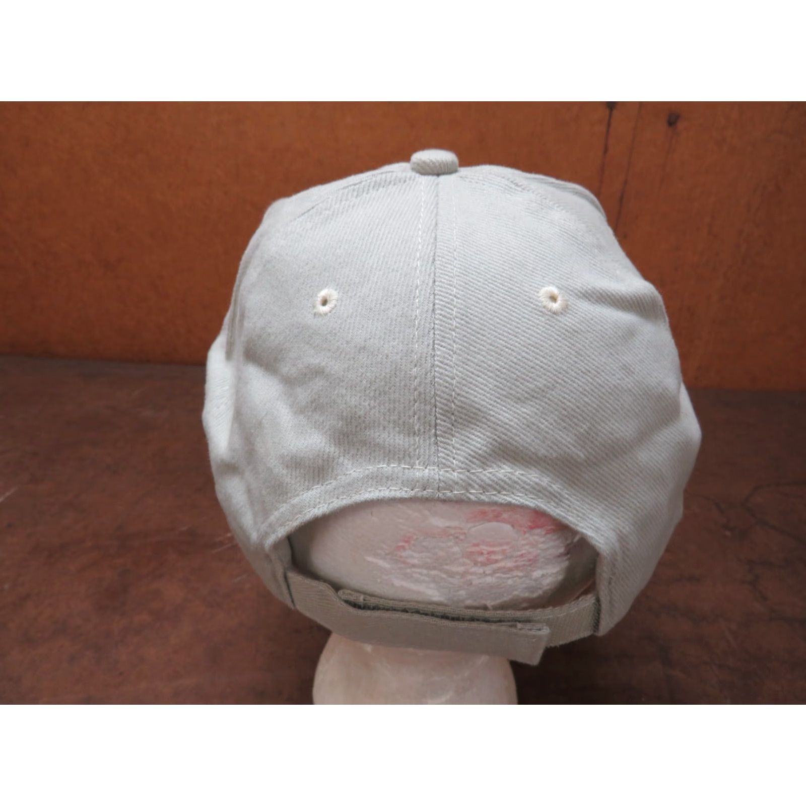 NFL VINTAGE Green Bay Packers Logo Embroidered NFL Football Team Hat Unworn Beige Adjustable Men One Size Baseball Cap Theme? Size ONE SIZE - 3 Thumbnail