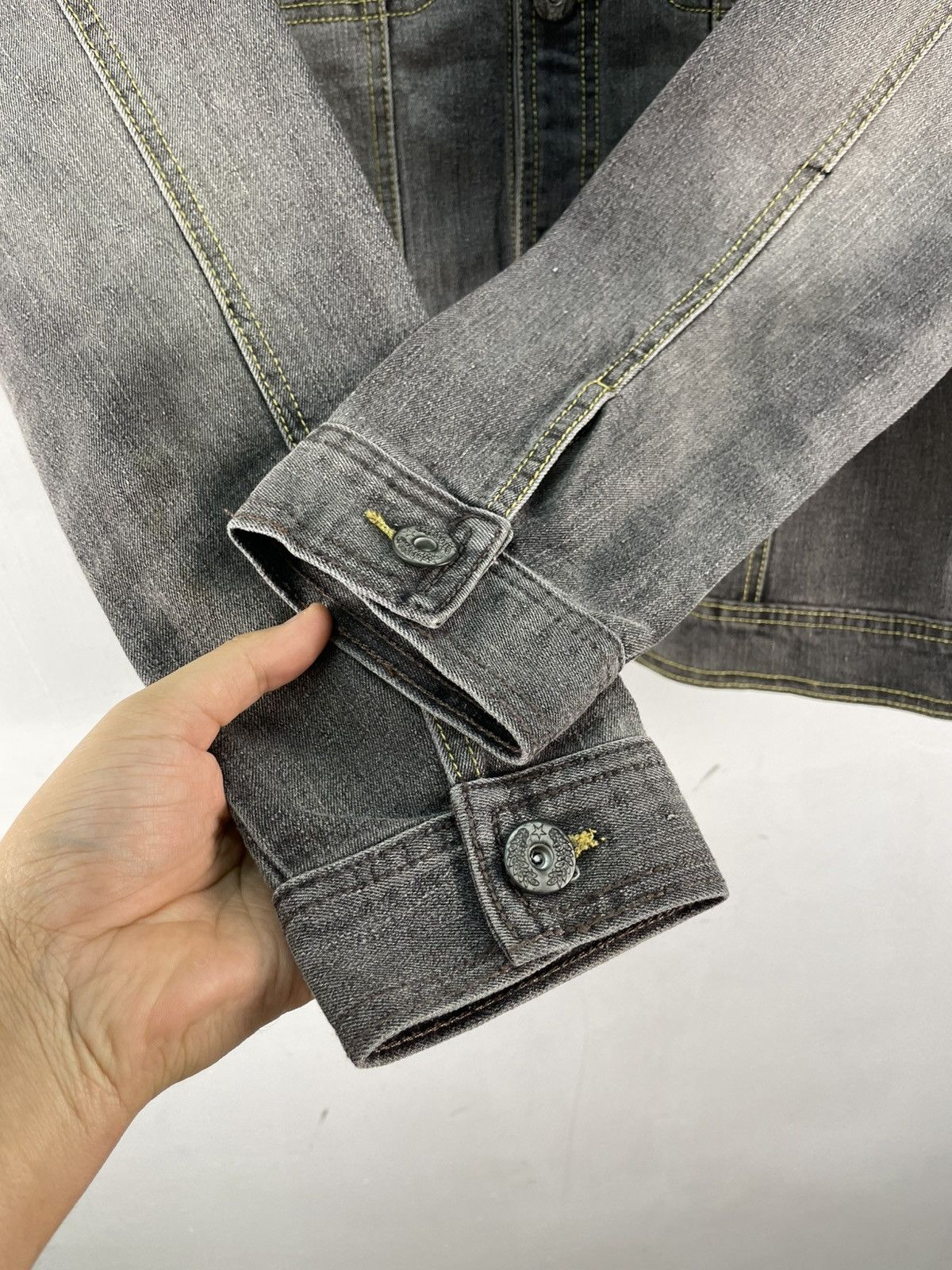 Japanese Brand Vintage Japanese Denim Jacket Black Faded Wash Size US M / EU 48-50 / 2 - 5 Thumbnail