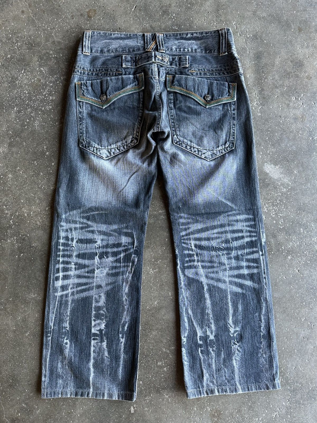 Japanese Brand VINTAGE ROOT THREE JEANS STORM BLACK WASHED RARE DENIM PANTS Size US 32 / EU 48 - 13 Thumbnail