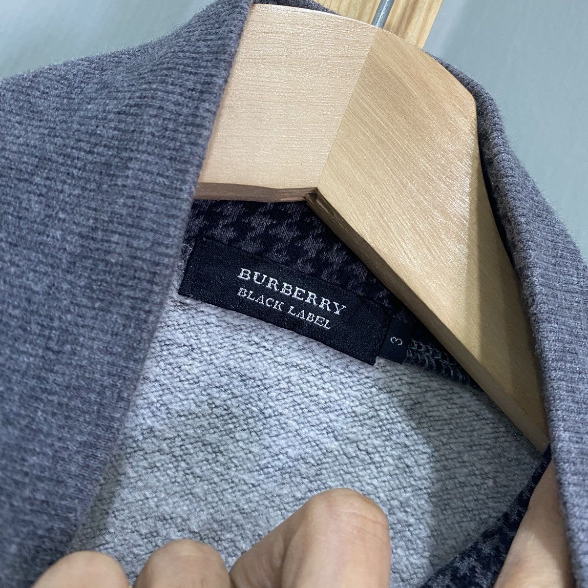 Burberry Burberry Black Label Mock Neck Button Pullover Sweatshirt Size US M / EU 48-50 / 2 - 10 Thumbnail