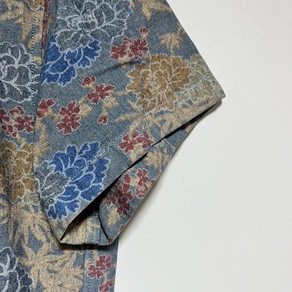 J.Crew J.Crew Floral Print Short Sleeve Shirt - Approx Size M Size US M / EU 48-50 / 2 - 2 Thumbnail