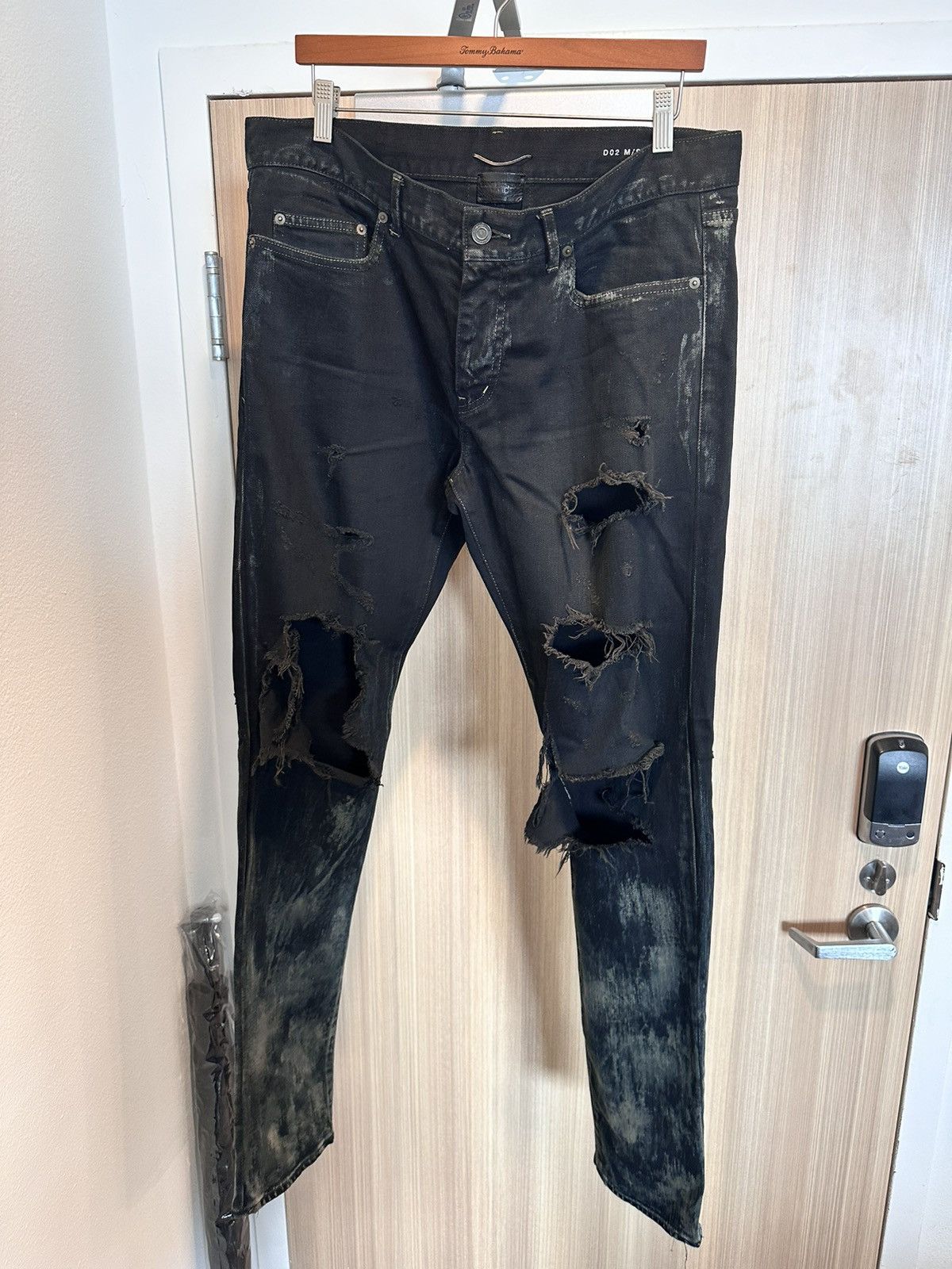 image of Saint Laurent Paris Saint Laurent Denim in Black, Men's (Size 33)