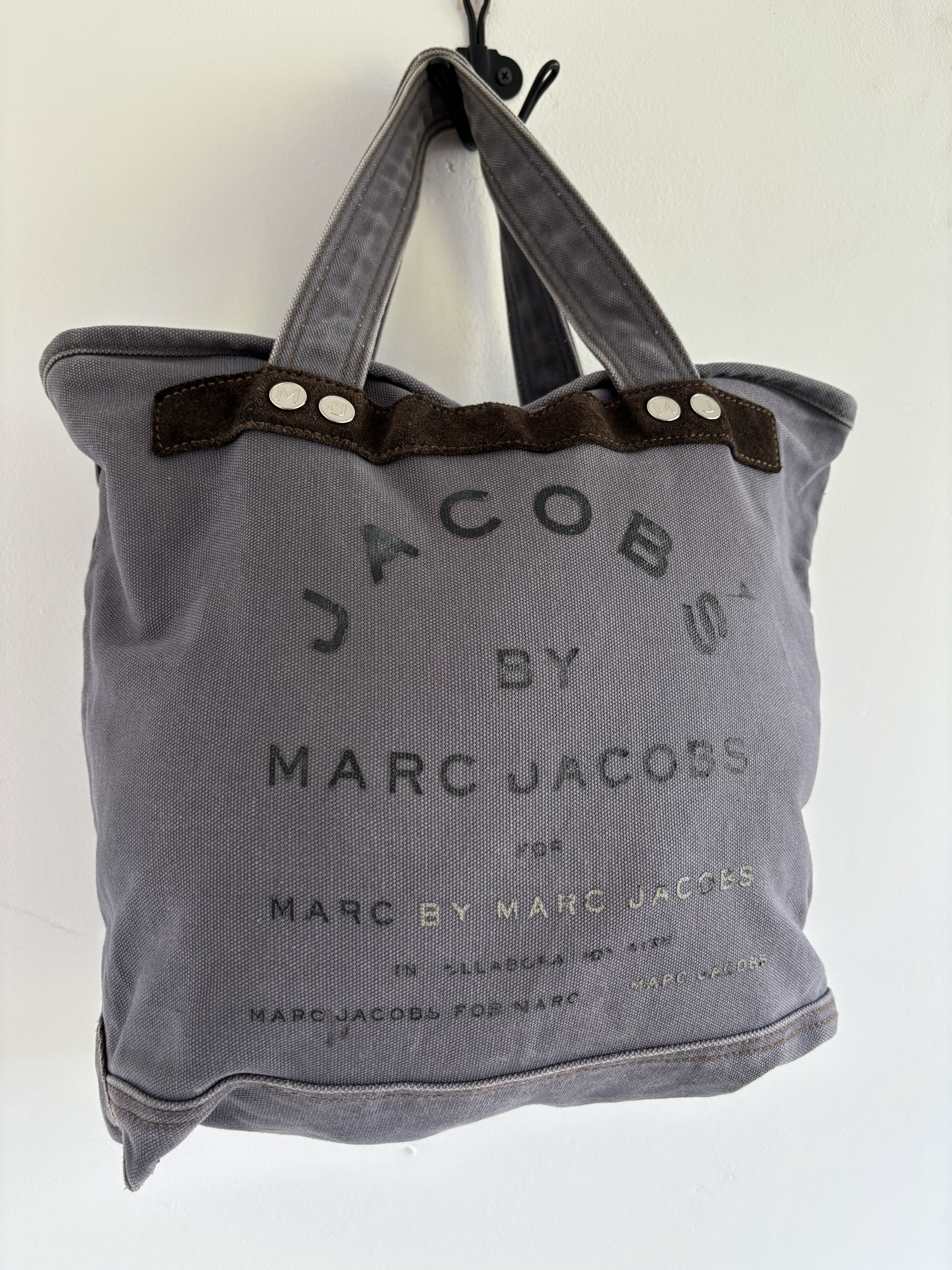 Marc Jacobs Vintage Jacobs By Marc Jacobs Canvas Distressed Tote Bag Size ONE SIZE - 2 Thumbnail