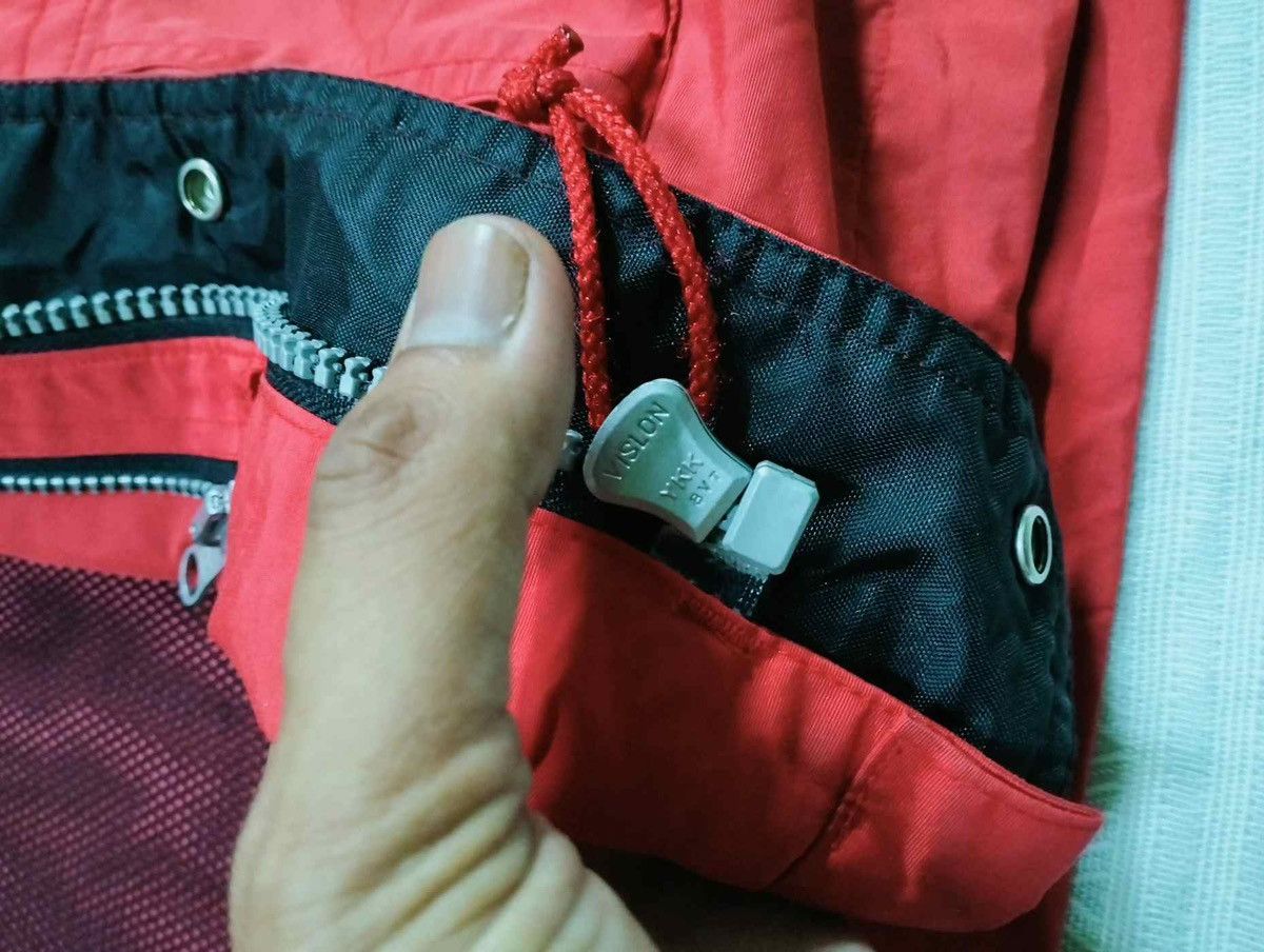 Marlboro Vintage Marlboro Adventure Team Hidden Hoodie Zipper Jacket Size US L / EU 52-54 / 3 - 15 Thumbnail