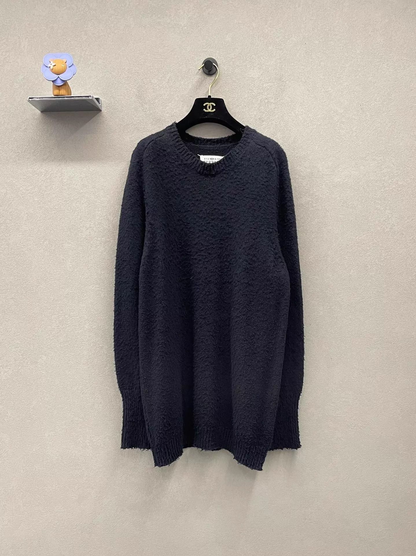 Maison Margiela Maison Margiela Brushed Oversized Sweater M Size M / US 6-8 / IT 42-44 - 1 Thumbnail