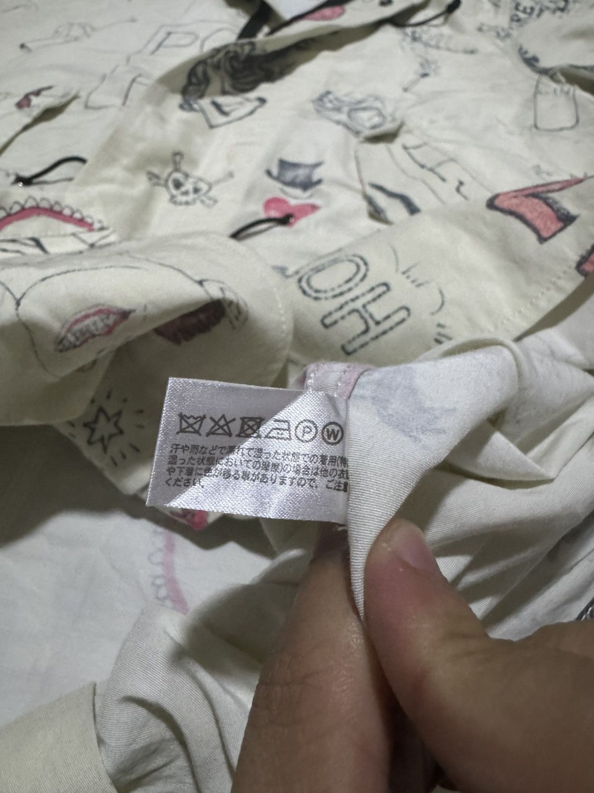 If Six Was Nine × Jean Paul Gaultier × Poeme Bohemian RARE! Graffiti RafSimon Sexy Woman BohemiansFishtail Parka Size US L / EU 52-54 / 3 - 13 Thumbnail
