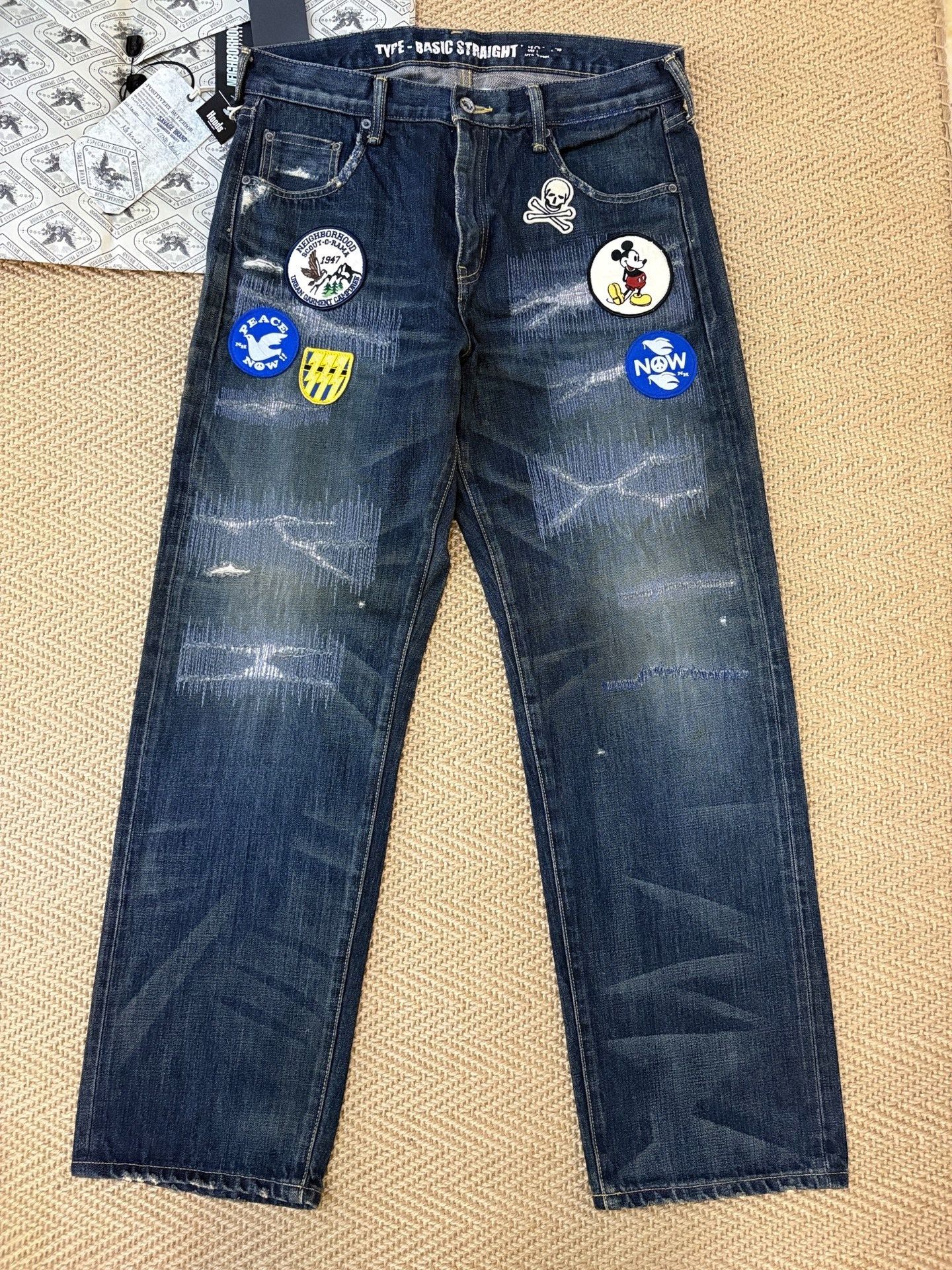 neighborhood   Disney  ジーンズ デニム Disney × Neighborhood Neighborhood x Disney Denim Patched Jeans