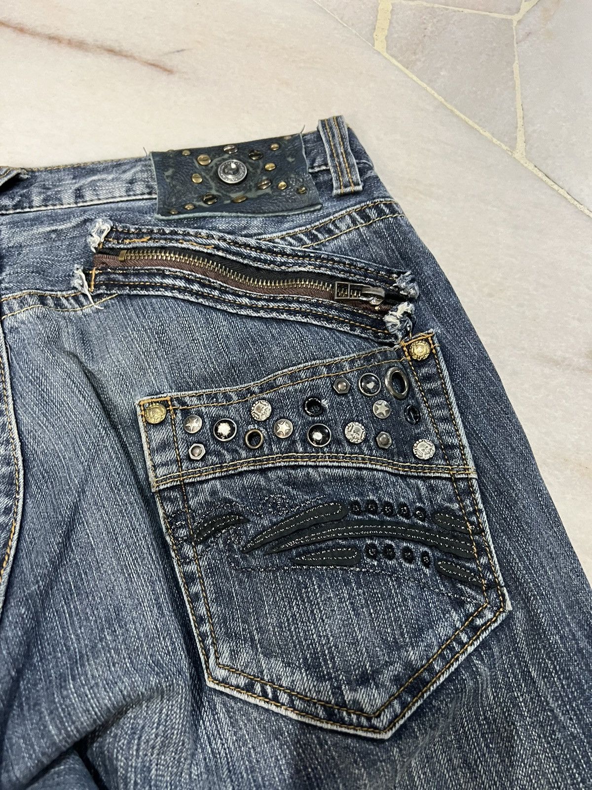 If Six Was Nine × Le Grande Bleu (L.G.B.) JAPANESE BRAND ANTI-LABEL FLARE JEANS VERY RARE Size US 31 - 13 Thumbnail