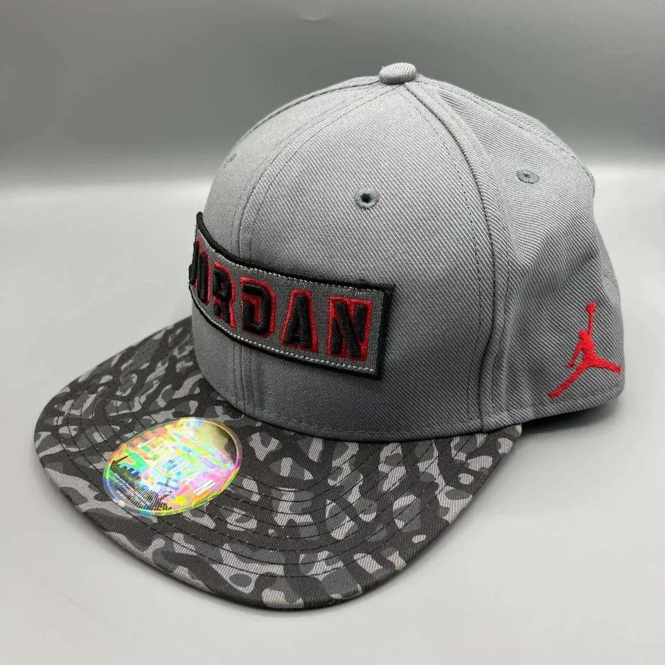 Jordan Brand Air Jordan Hat Men Gray Camouflage Embroidered Snap Back Cap Size ONE SIZE - 2 Thumbnail