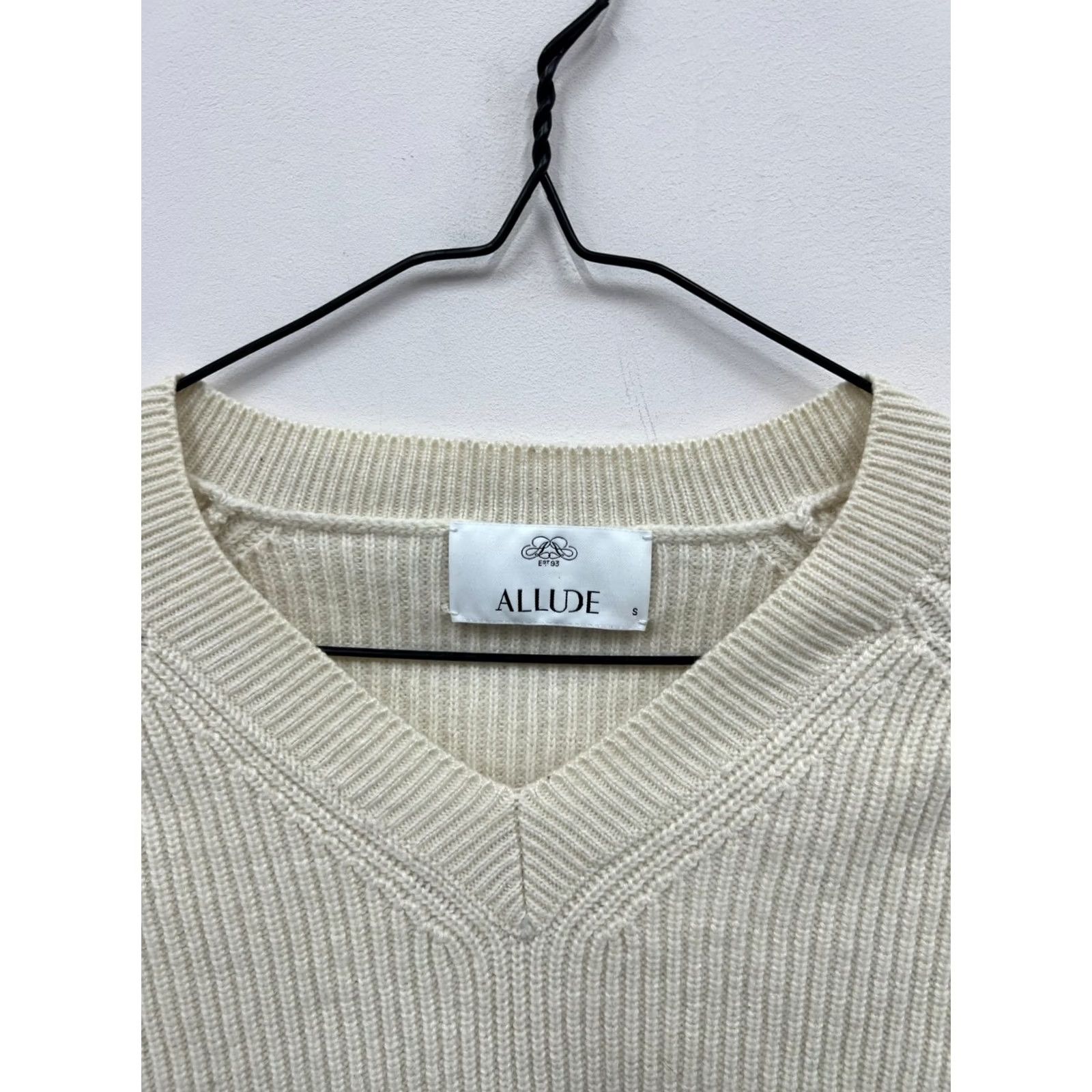 Allude Allude Sweater Wool Cashmere Jumper S Womens Ivory V-Neck Pullover Knit L/XS? Size S / US 4 / IT 40 - 3 Thumbnail