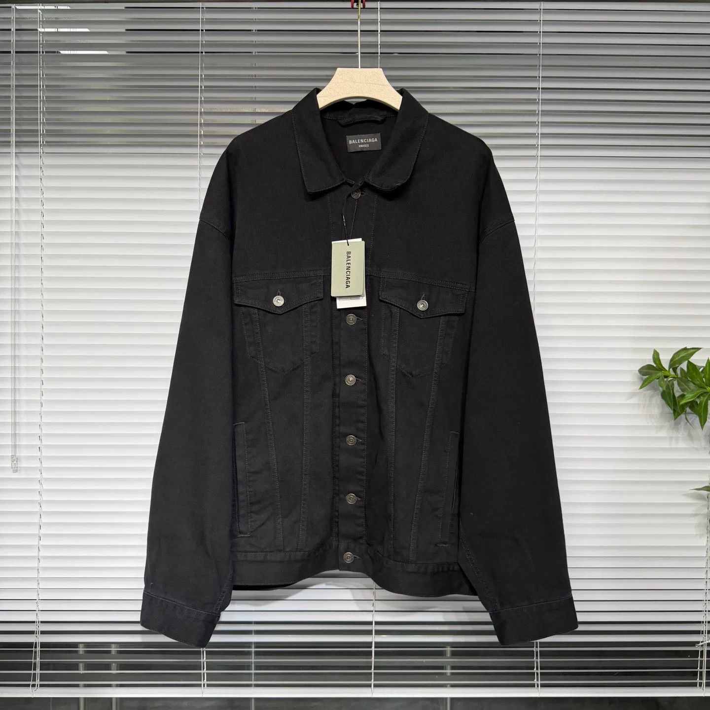 Balenciaga black balenciaga denim jacket with logo Size US M / EU 48-50 / 2 - 2 Thumbnail
