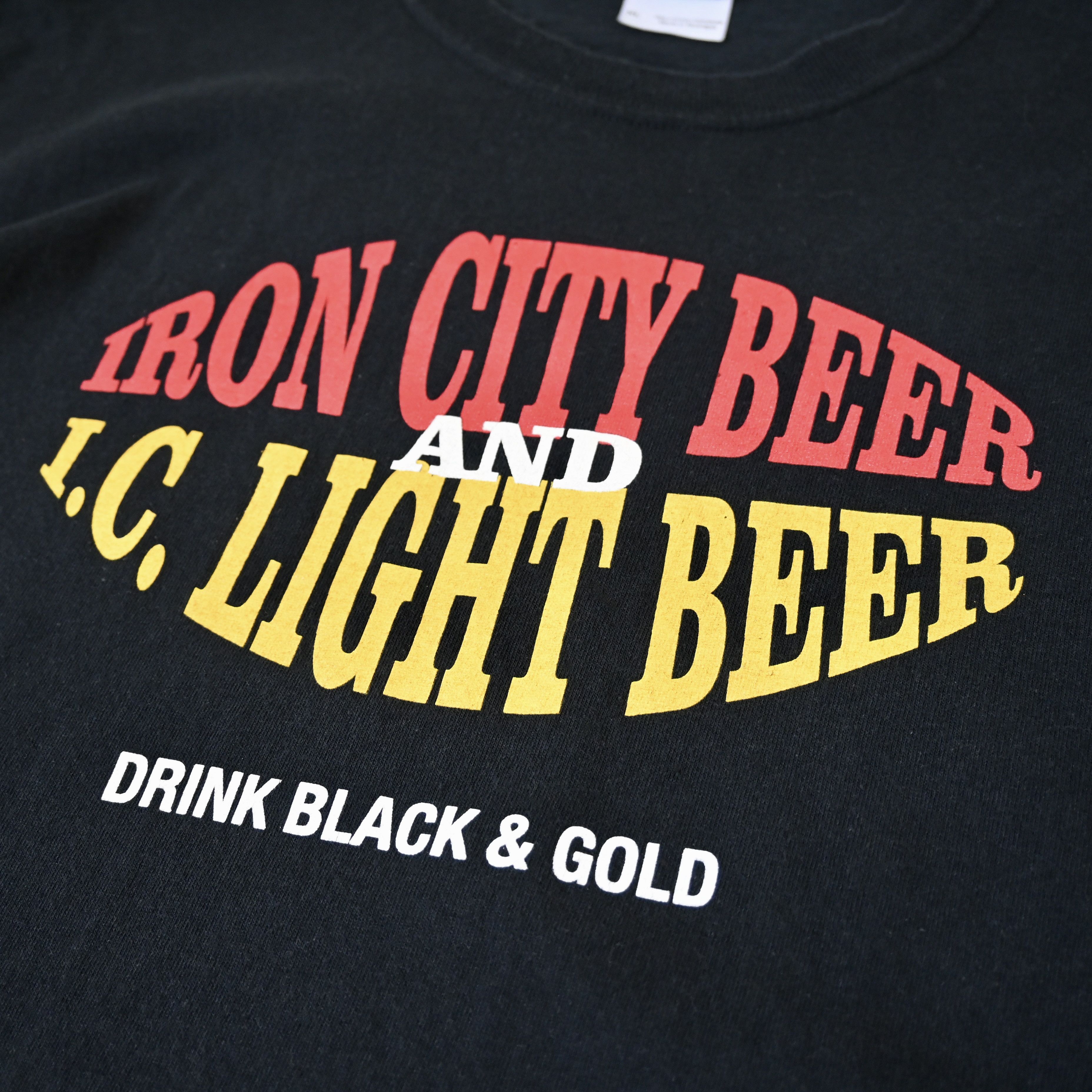 Vintage Vintage IRON CITY BEER I.C. LIGHT BEER t-shirt Size US XL / EU 56 / 4 - 6 Thumbnail