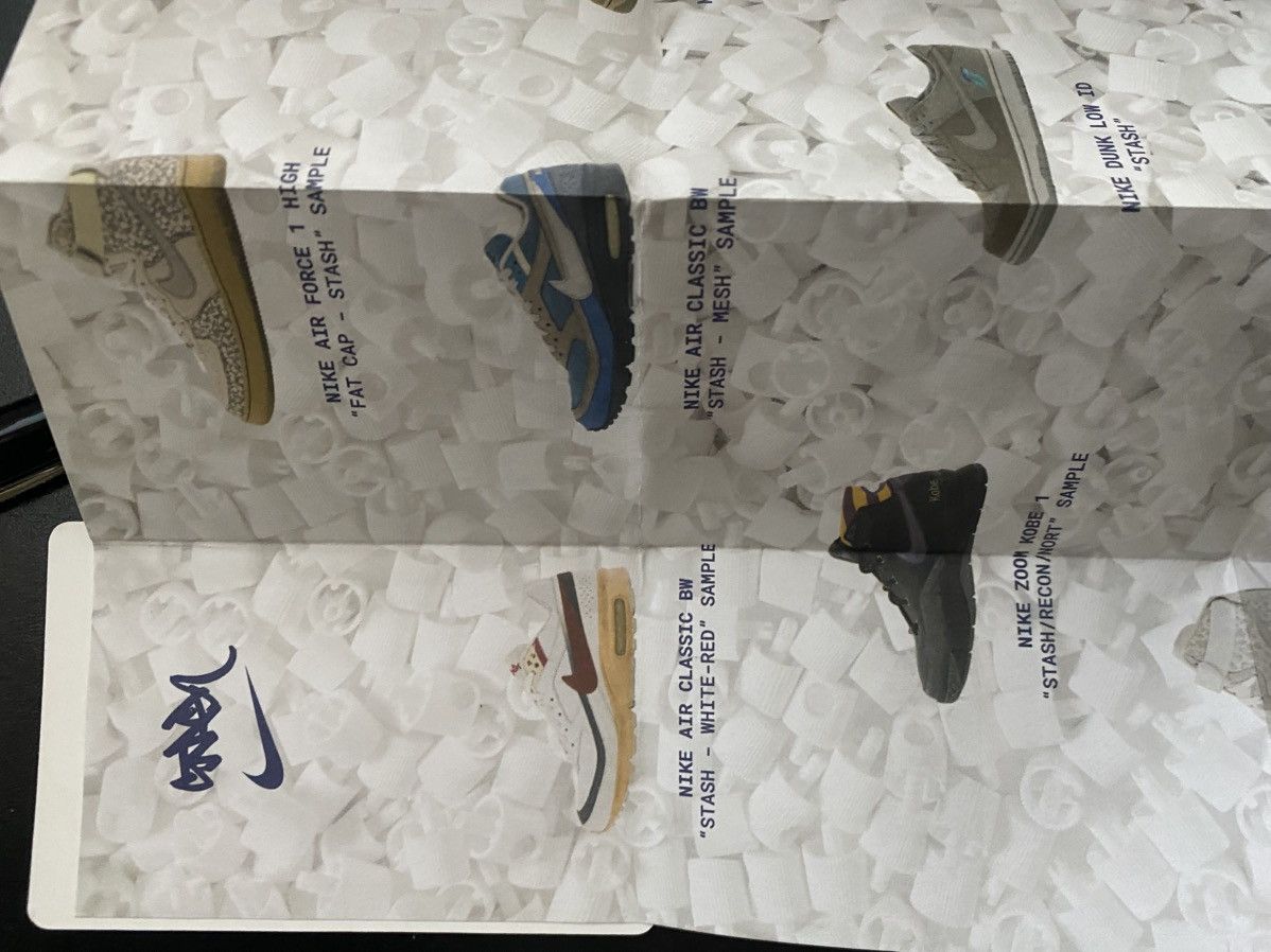 Nike Nike Stash Catalog Book Size ONE SIZE - 5 Thumbnail